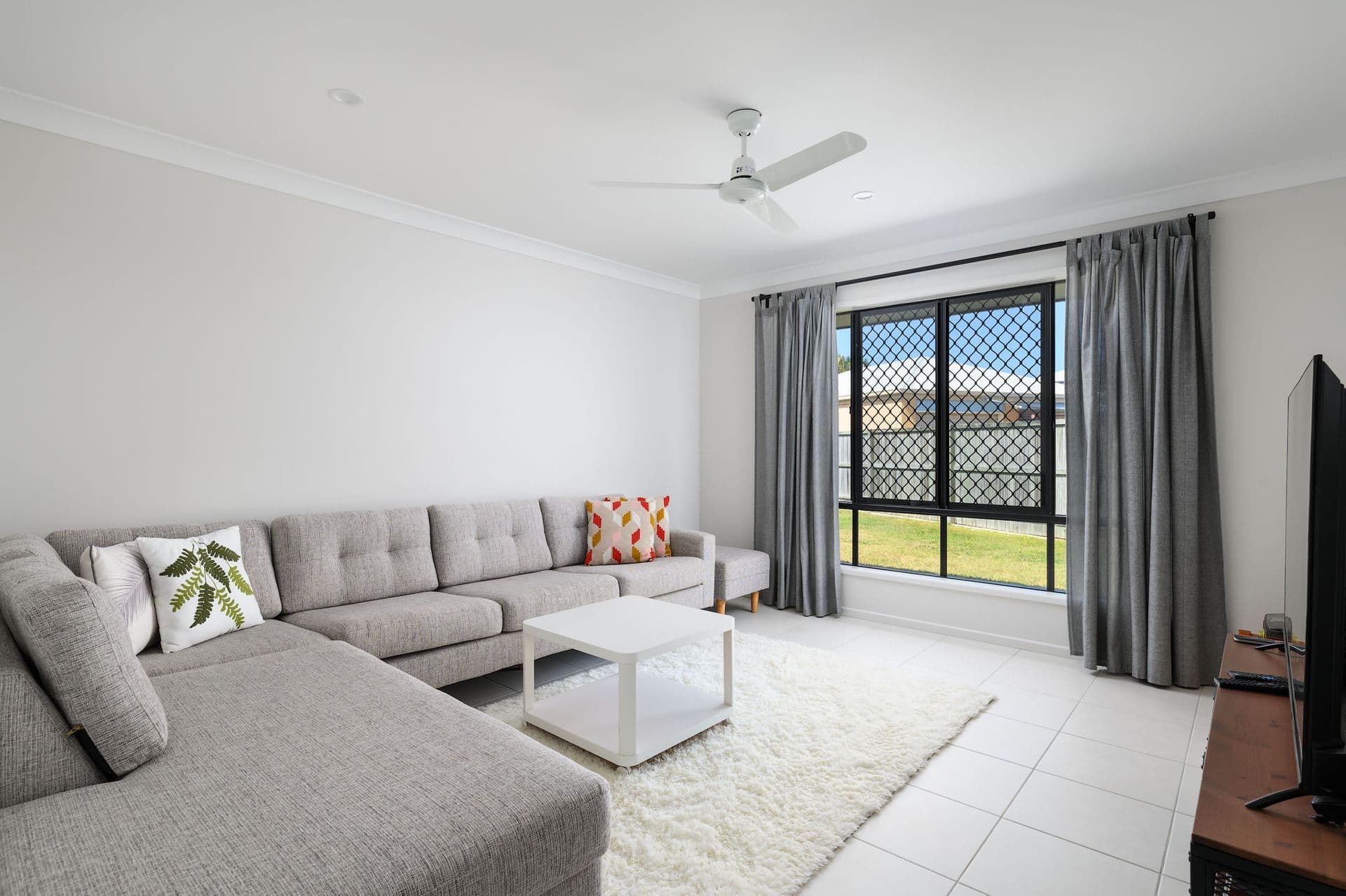 6 Grevillea Court, Tin Can Bay, QLD, 4580, Tin Can Bay - Thumbnail 2
