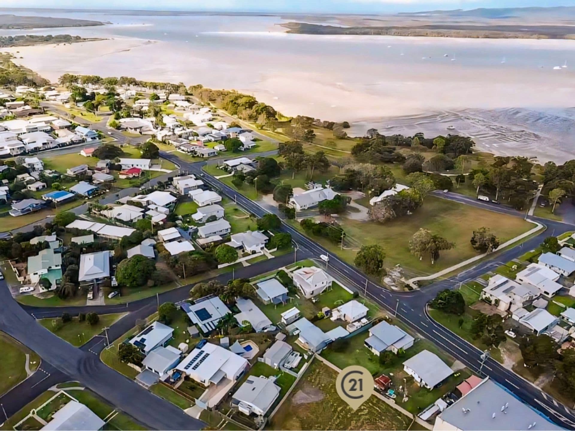 11-13 Groper Street, Tin Can Bay, QLD, 4580, Tin Can Bay - Thumbnail 2