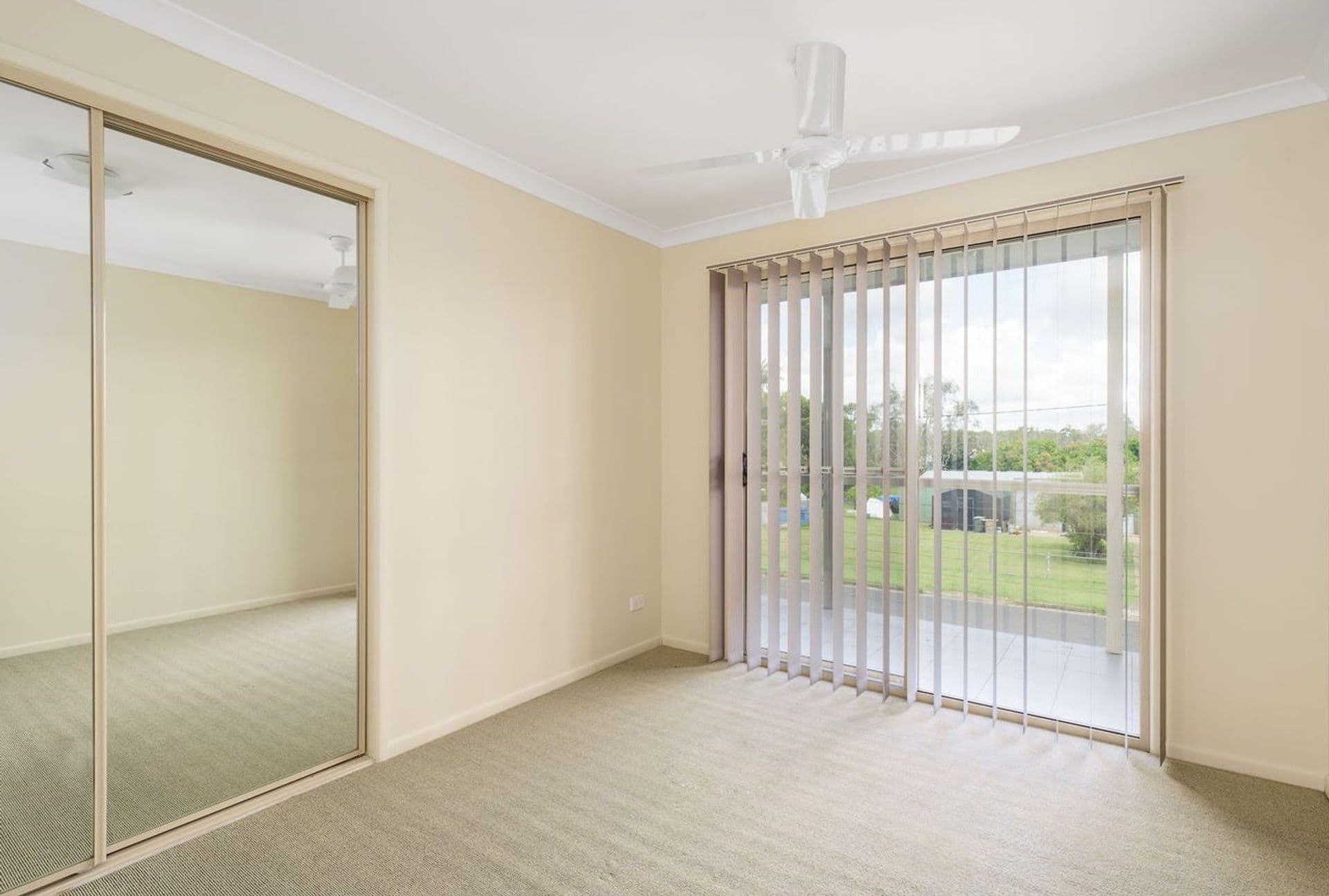 1/17 Bass Street, Tin Can Bay, QLD, 4580, Tin Can Bay - Thumbnail 4