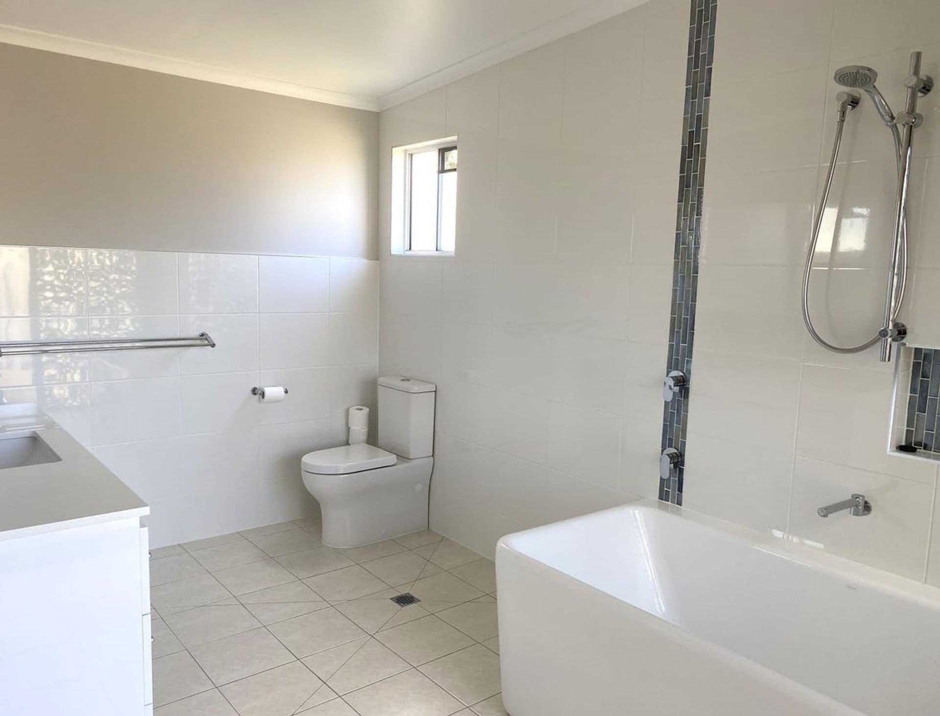 12 Gympie Road, Tin Can Bay, QLD, 4580, Tin Can Bay - Thumbnail 5