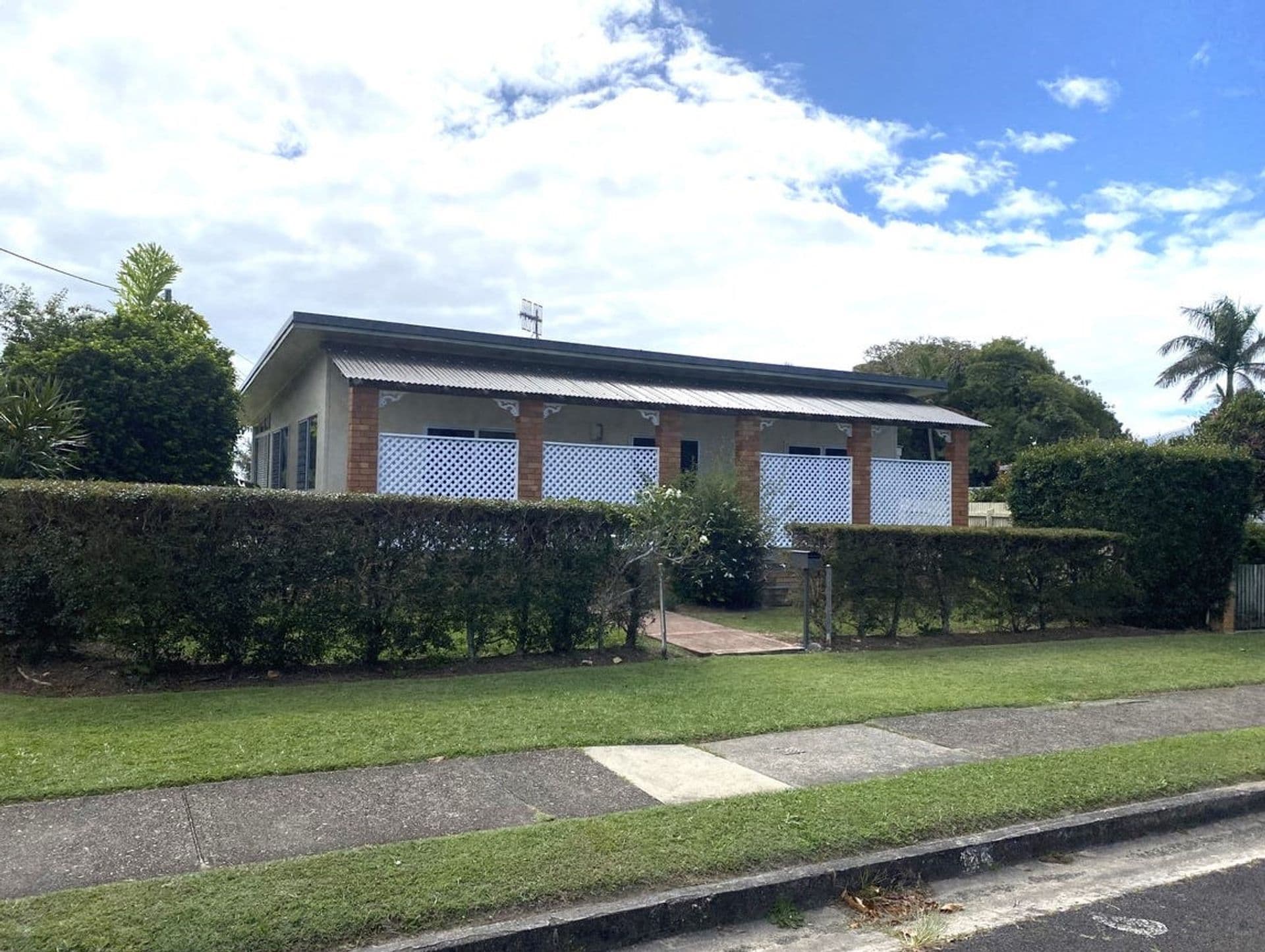 12 Gympie Road, Tin Can Bay, QLD, 4580, Tin Can Bay - Thumbnail 2