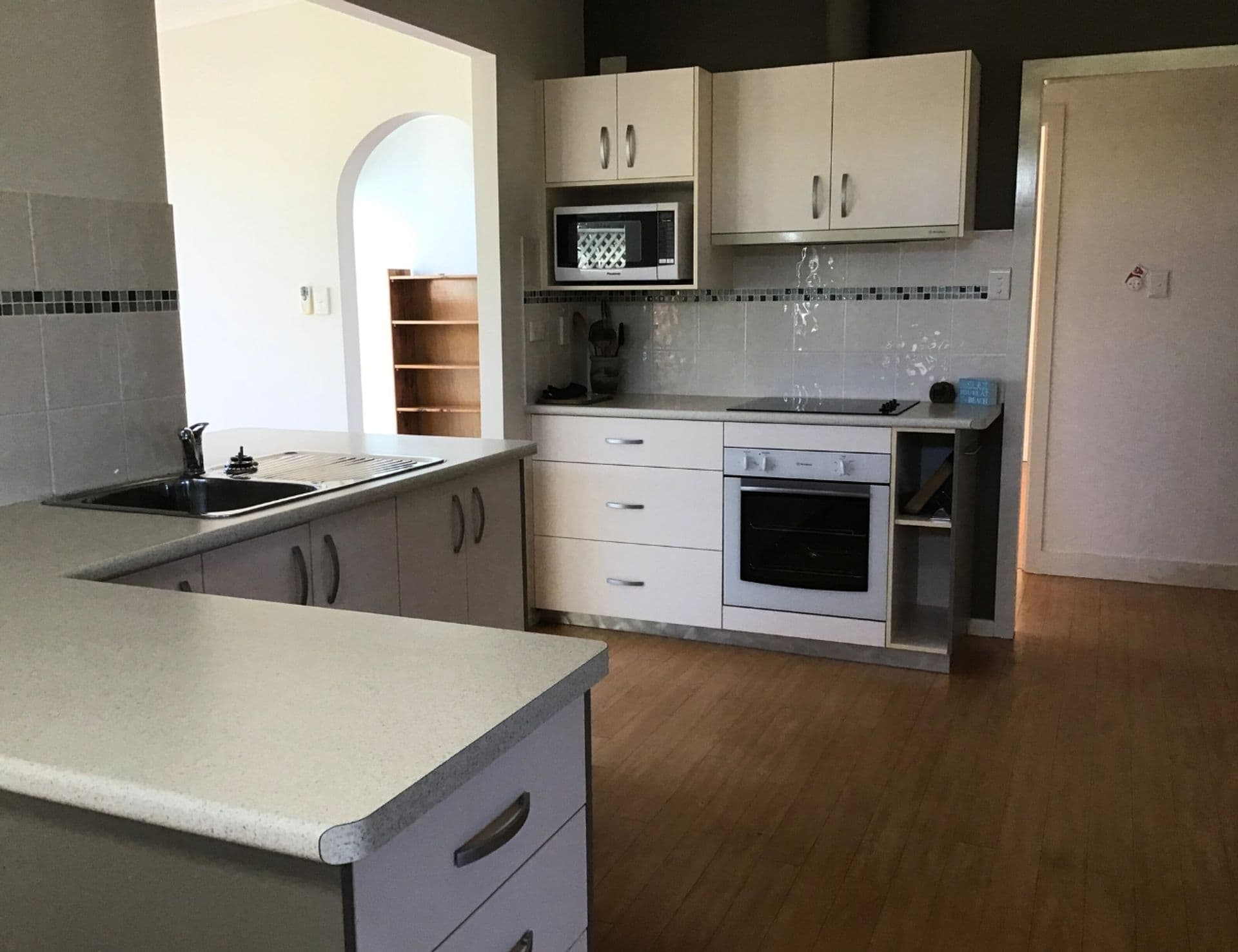 12 Gympie Road, Tin Can Bay, QLD, 4580, Tin Can Bay - Thumbnail 4