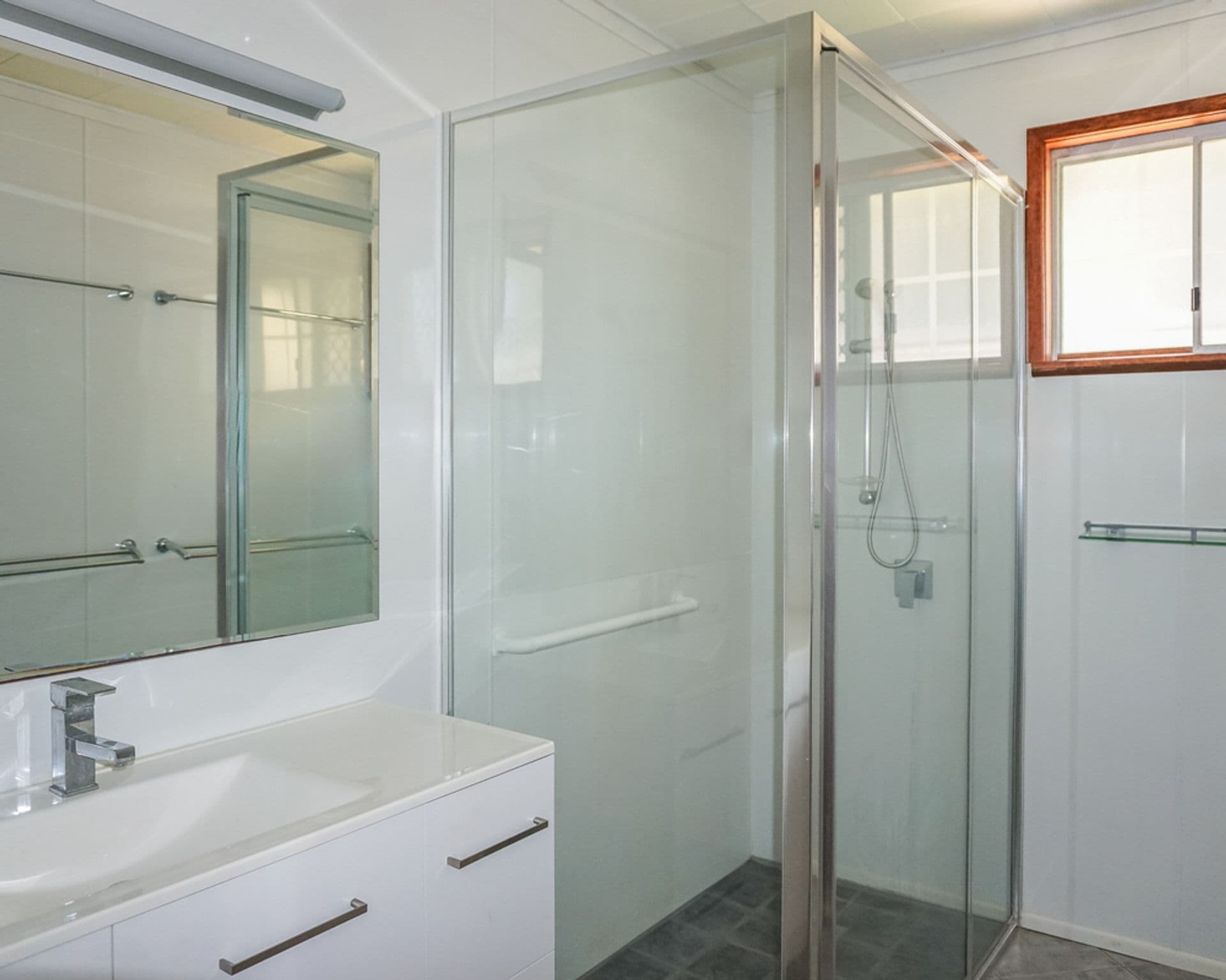6 Mackerel Street, Tin Can Bay, QLD, 4580, Tin Can Bay - Thumbnail 4