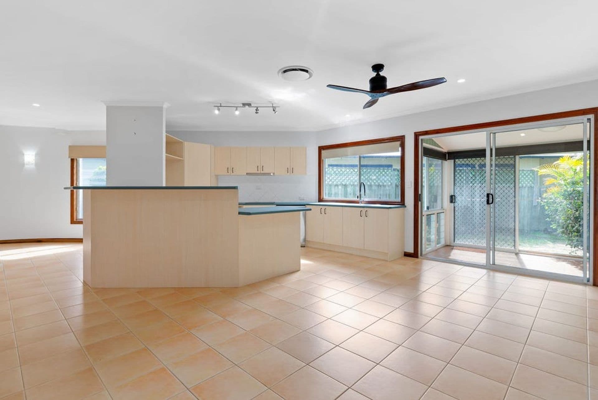 29 Fyshburn Drive, Cooloola Cove, QLD, 4580, Cooloola Cove - Thumbnail 8
