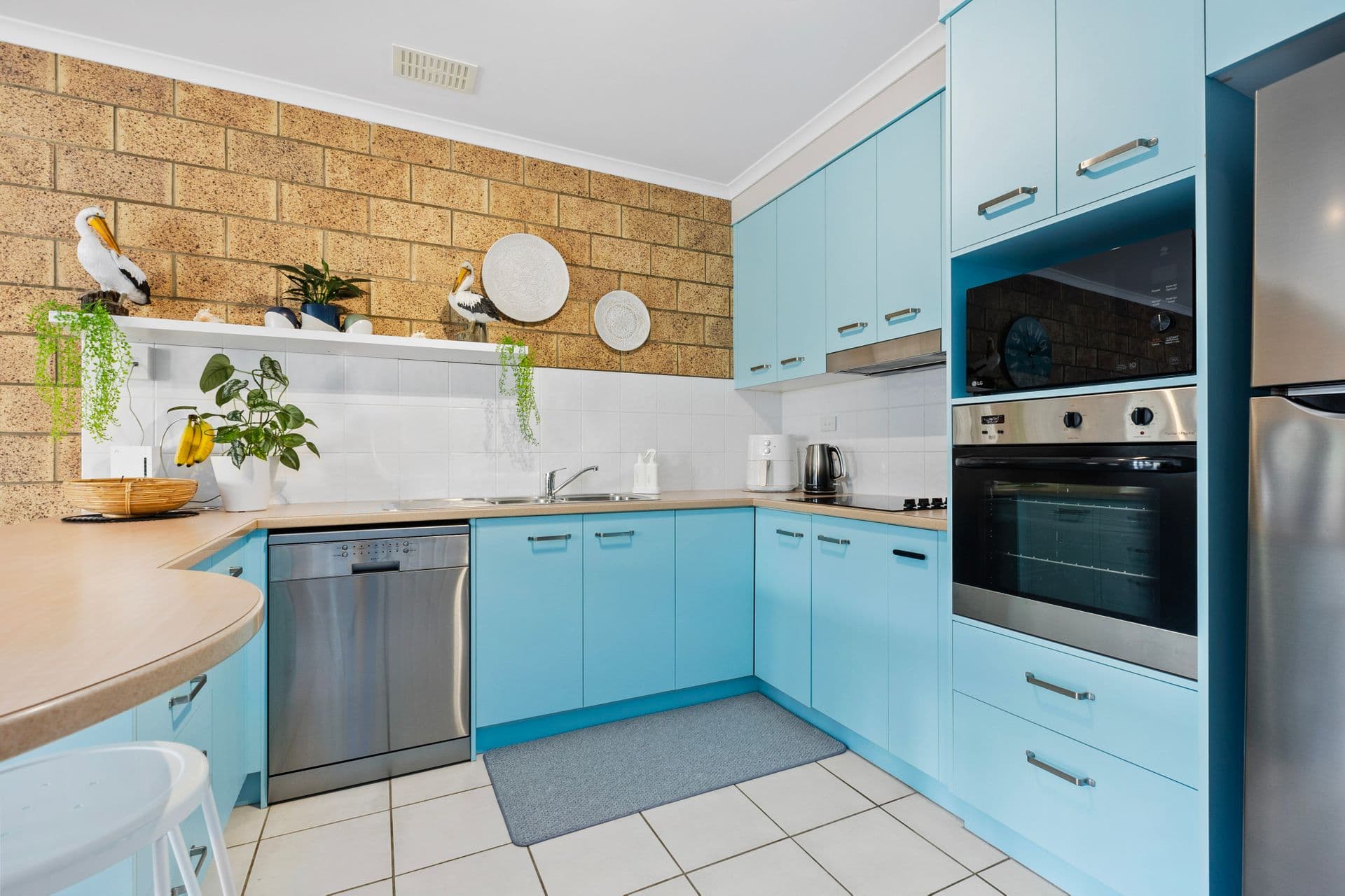 3/43-47 Trevally Street, Tin Can Bay, QLD, 4580, Tin Can Bay - Thumbnail 2