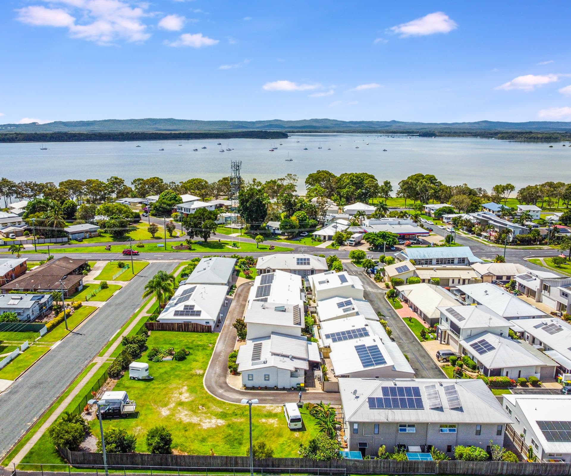 24/20 Gympie Road, Tin Can Bay, QLD, 4580, Tin Can Bay - Thumbnail 2