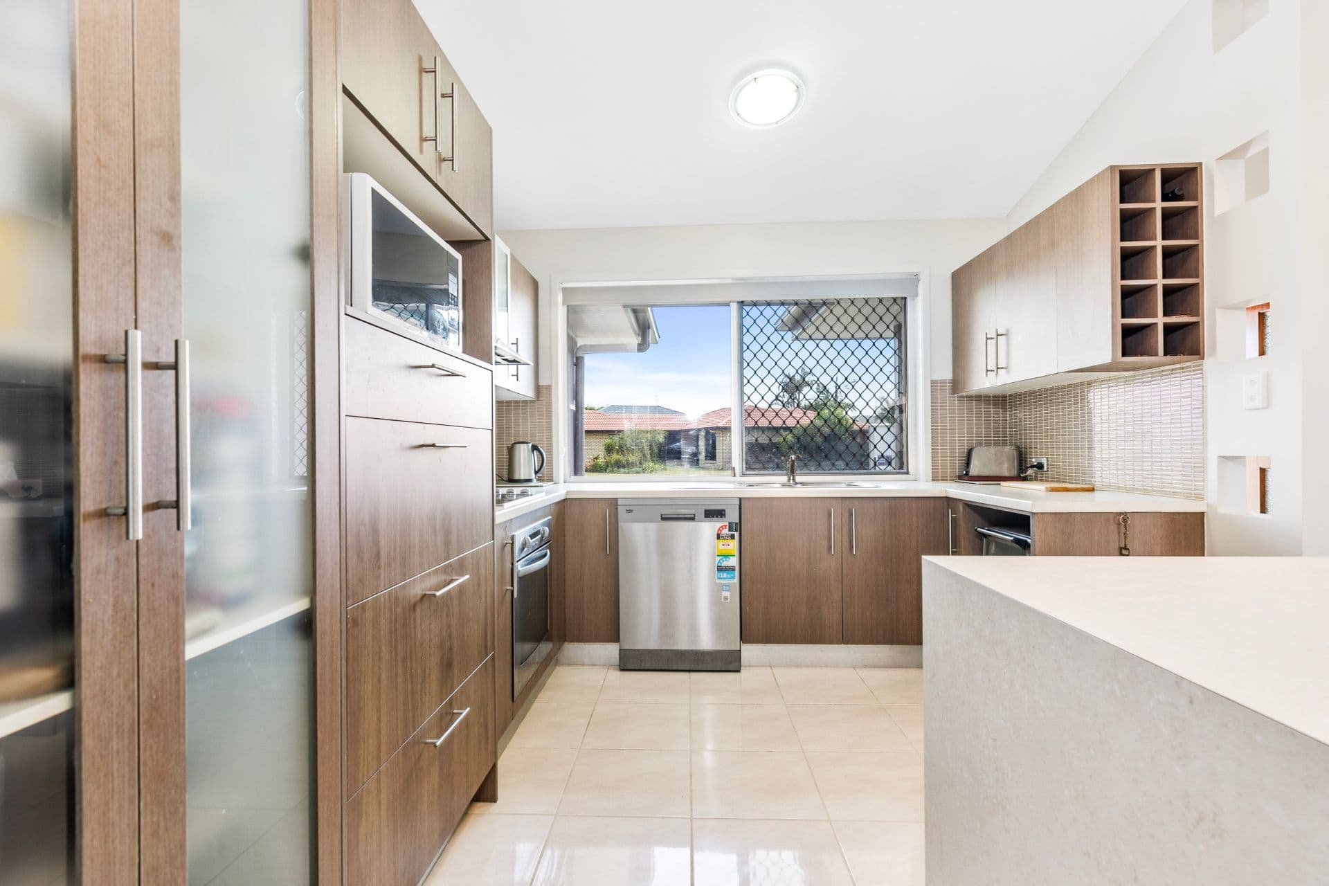 8 Callistemon Crescent, Tin Can Bay, QLD, 4580, Tin Can Bay - Thumbnail 2