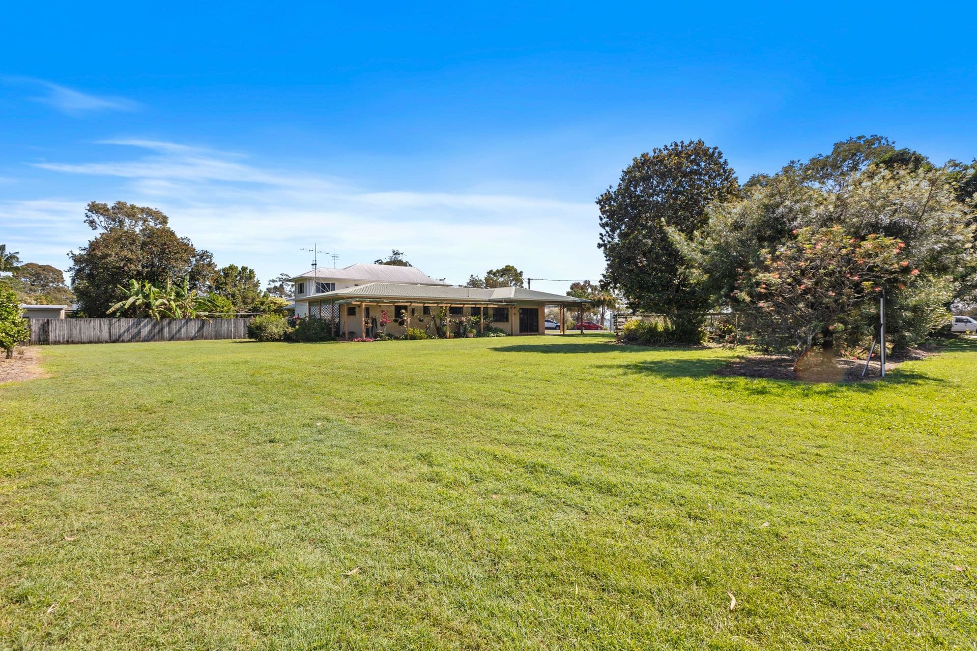 Shop 5a, 1 Dolphin Avenue, Tin Can Bay, QLD, 4580, Tin Can Bay - Thumbnail 3