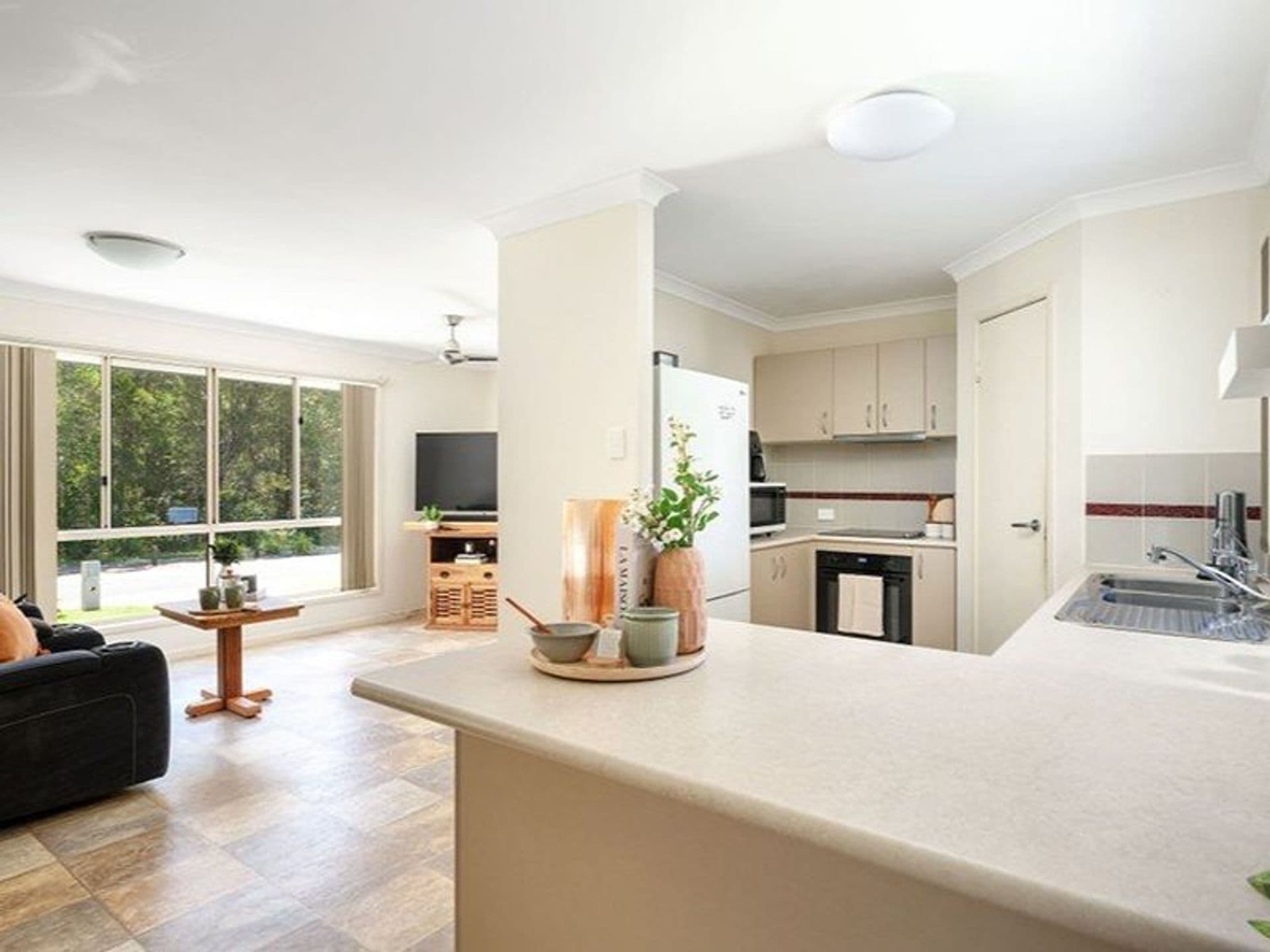 14 Creekside Esplanade, Cooloola Cove, QLD, 4580, Cooloola Cove - Thumbnail 2