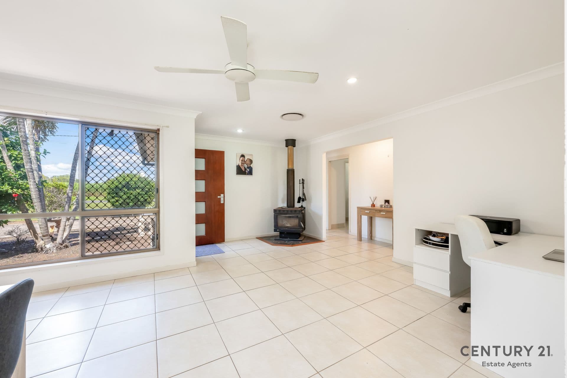 2/14 Heidke St, Bundaberg, QLD, 4670, Gooburrum - Thumbnail 5
