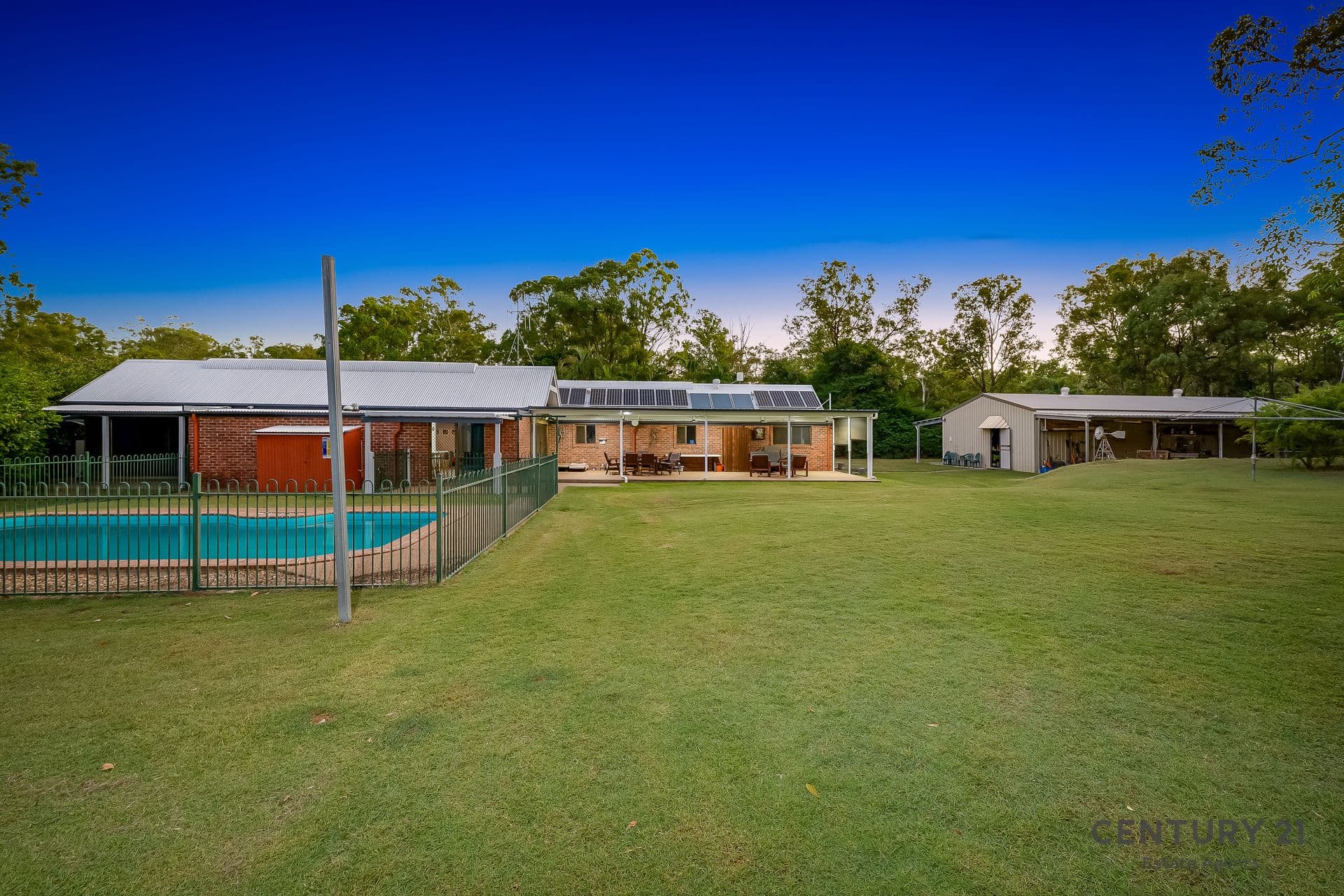 2/14 Heidke St, Bundaberg, QLD, 4670, Sharon - Thumbnail 3