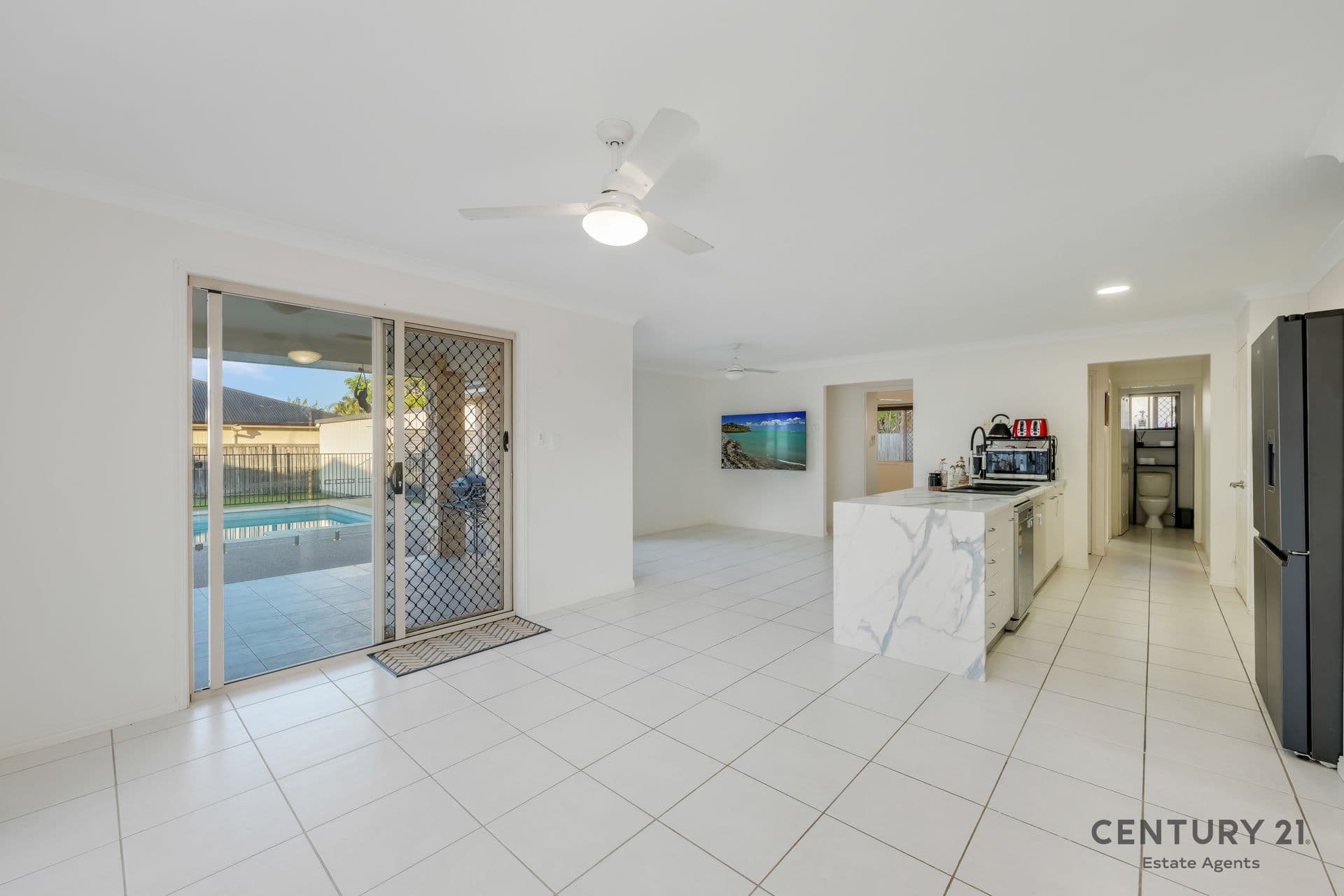 2/14 Heidke St, Bundaberg, QLD, 4670, Bargara - Thumbnail 6