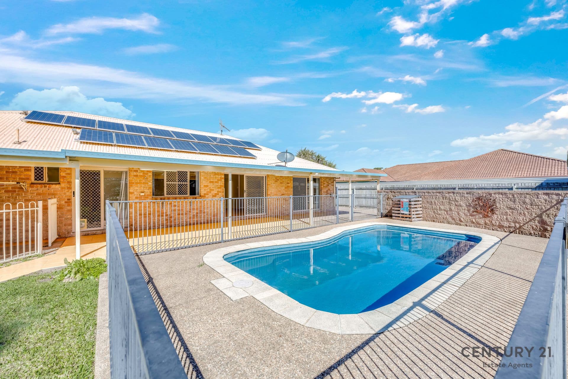 2/14 Heidke St, Bundaberg, QLD, 4670, Bundaberg East - Thumbnail 3
