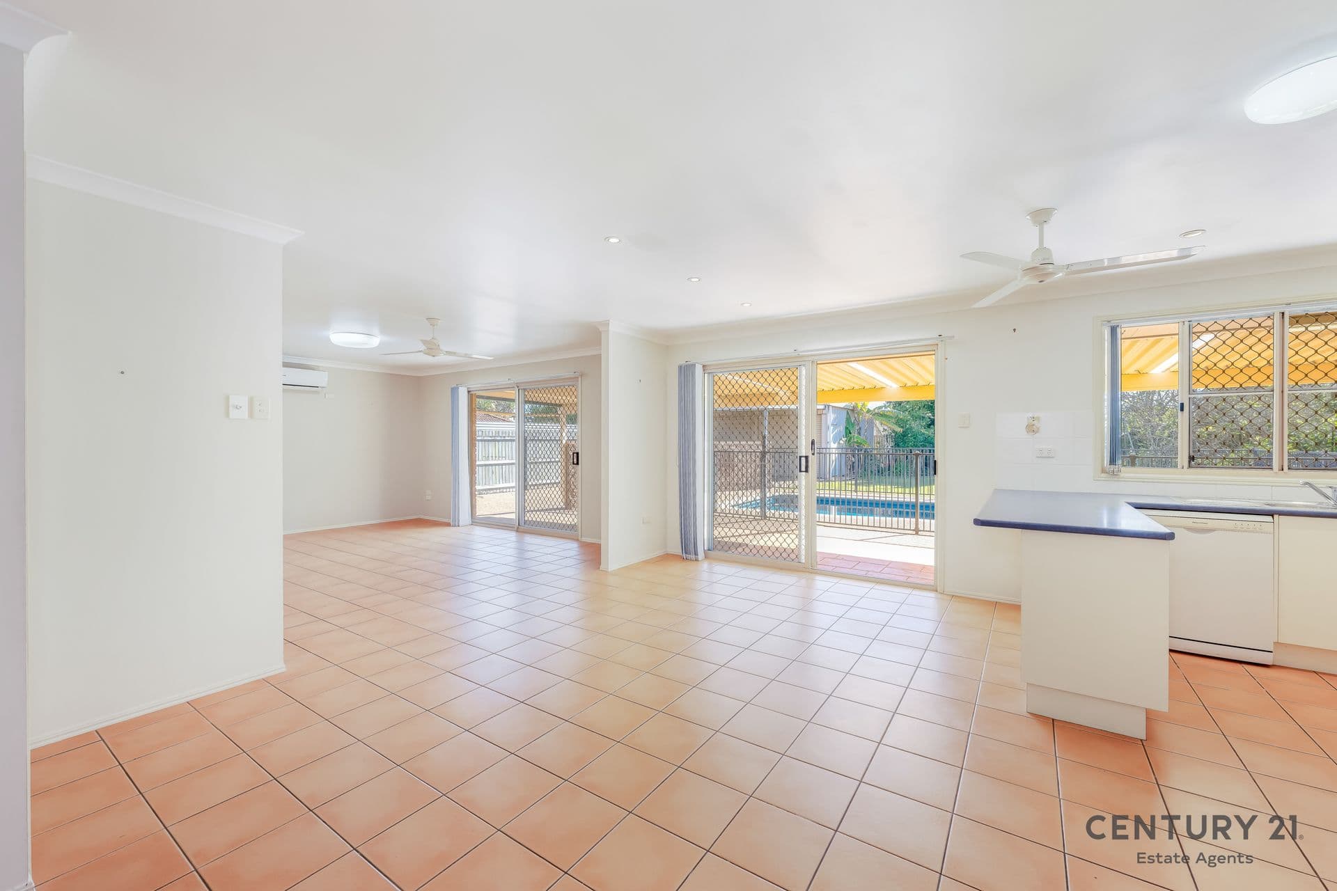 2/14 Heidke St, Bundaberg, QLD, 4670, Bundaberg East - Thumbnail 7