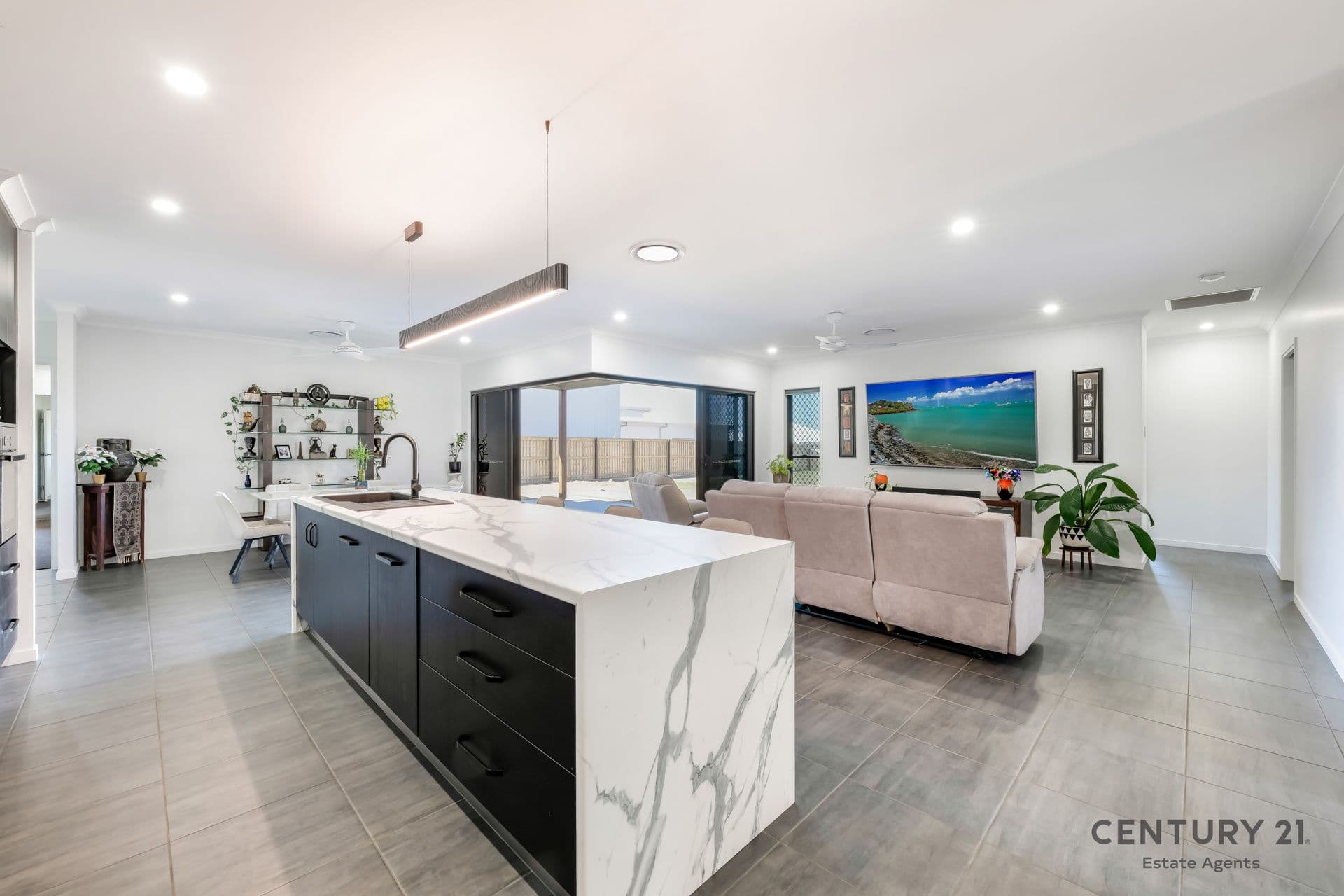 2/14 Heidke St, Bundaberg, QLD, 4670, Innes Park - Thumbnail 3