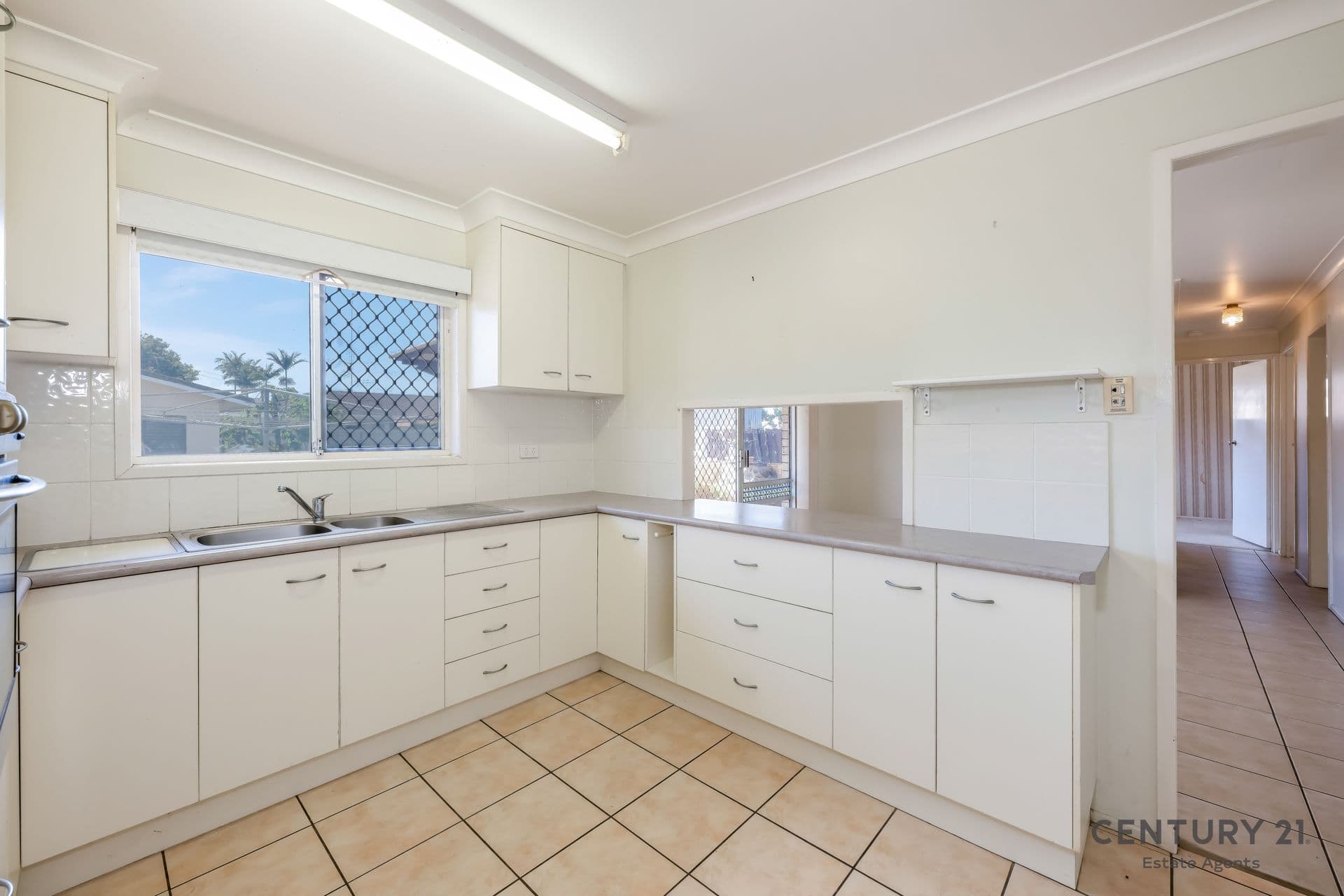 2/14 Heidke St, Bundaberg, QLD, 4670, Avenell Heights - Thumbnail 5