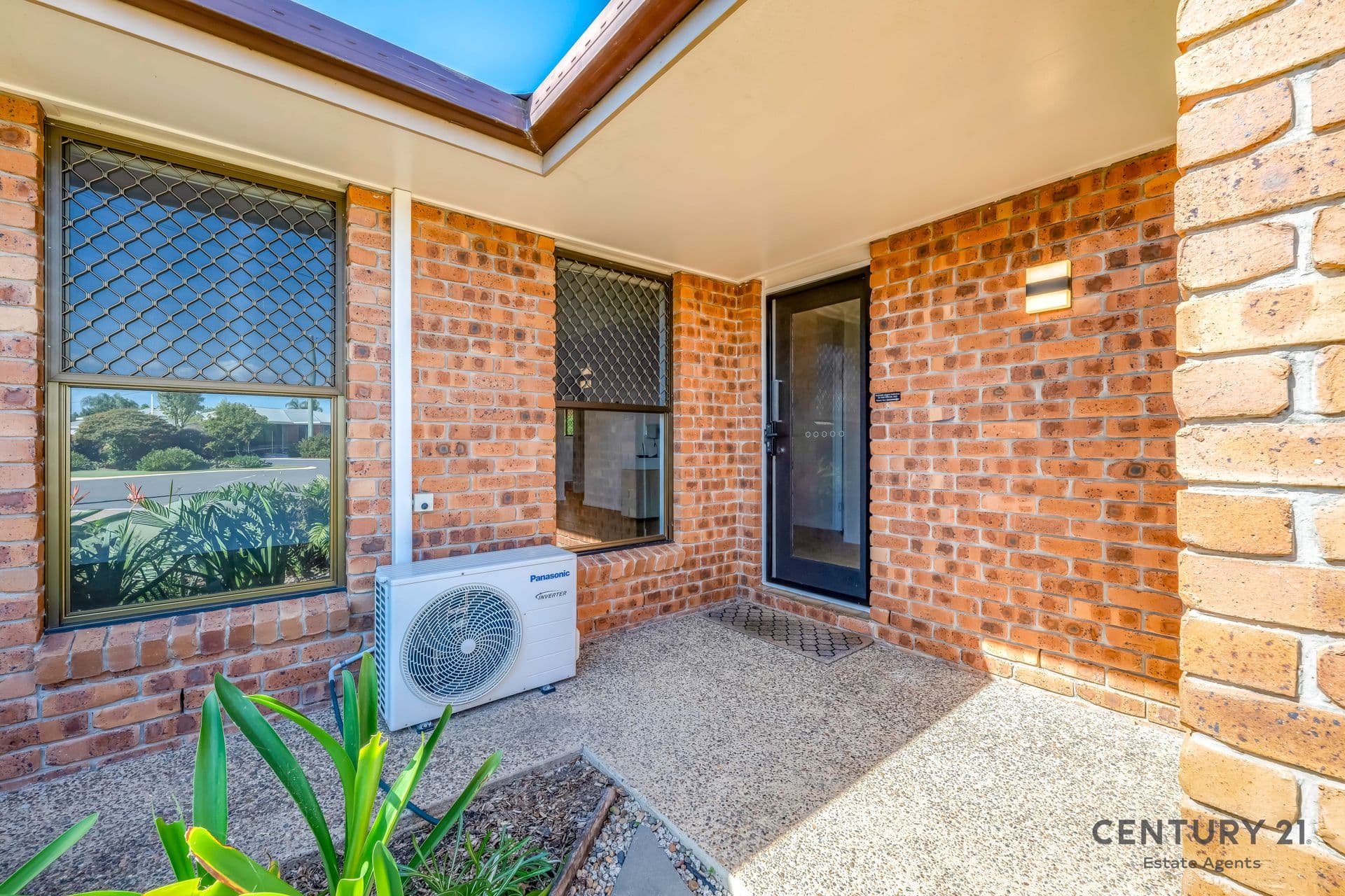 2/14 Heidke St, Bundaberg, QLD, 4670, Kepnock - Thumbnail 3