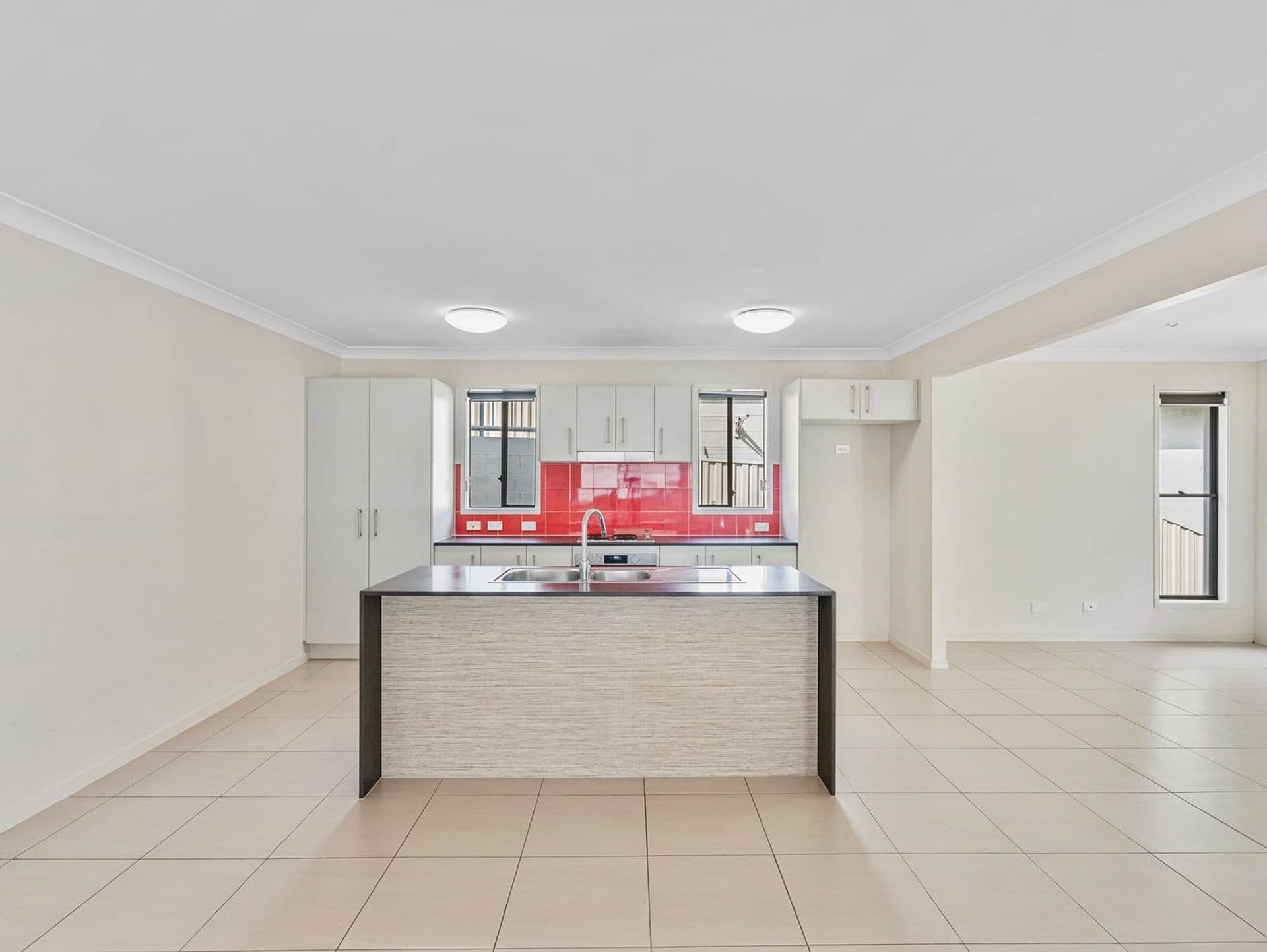6 Harriet Lane, Oxenford, QLD, 4210, Oxenford - Thumbnail 8