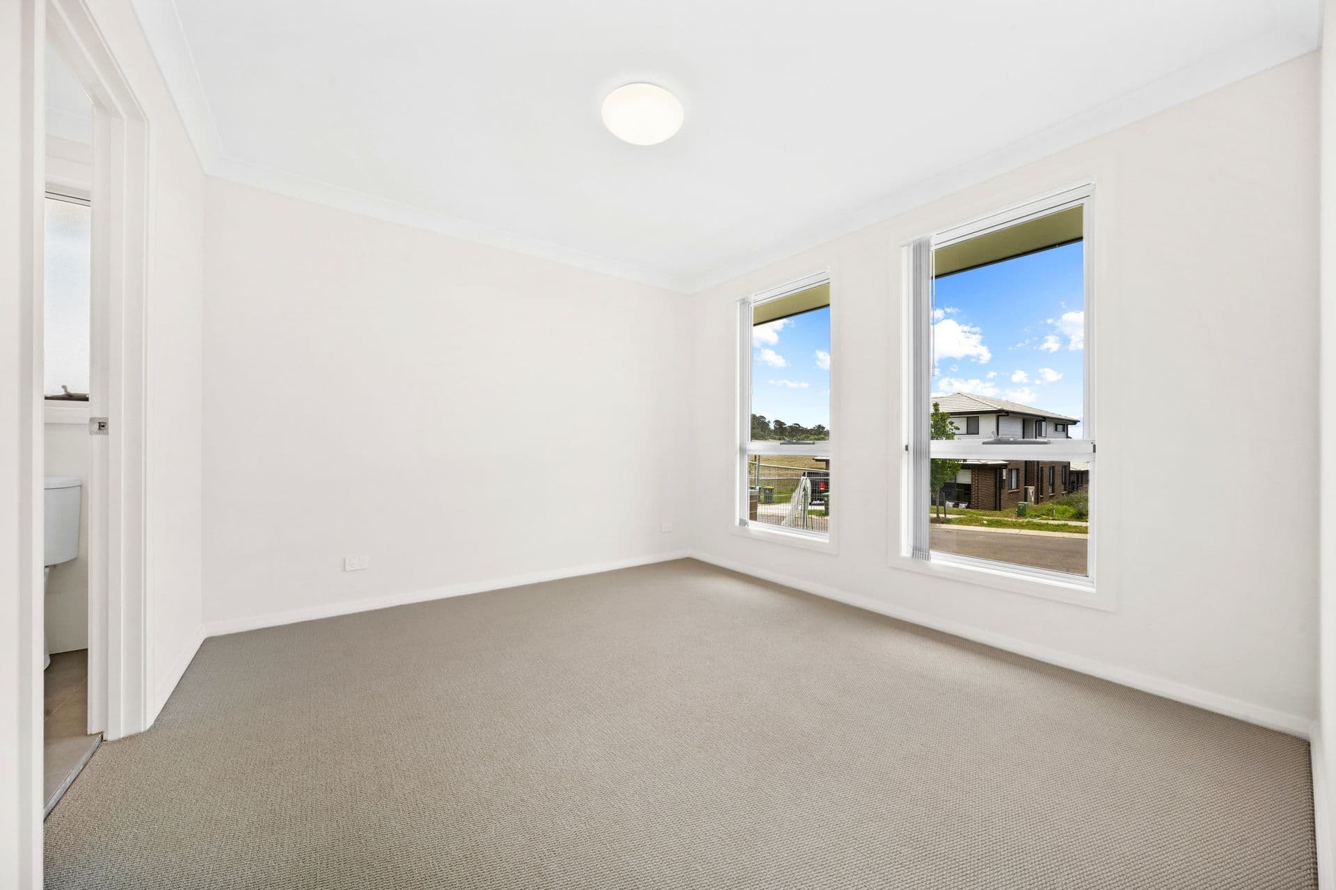 4/172-176 Parramatta Rd, Homebush, NSW, 2140, Menangle Park - Thumbnail 2
