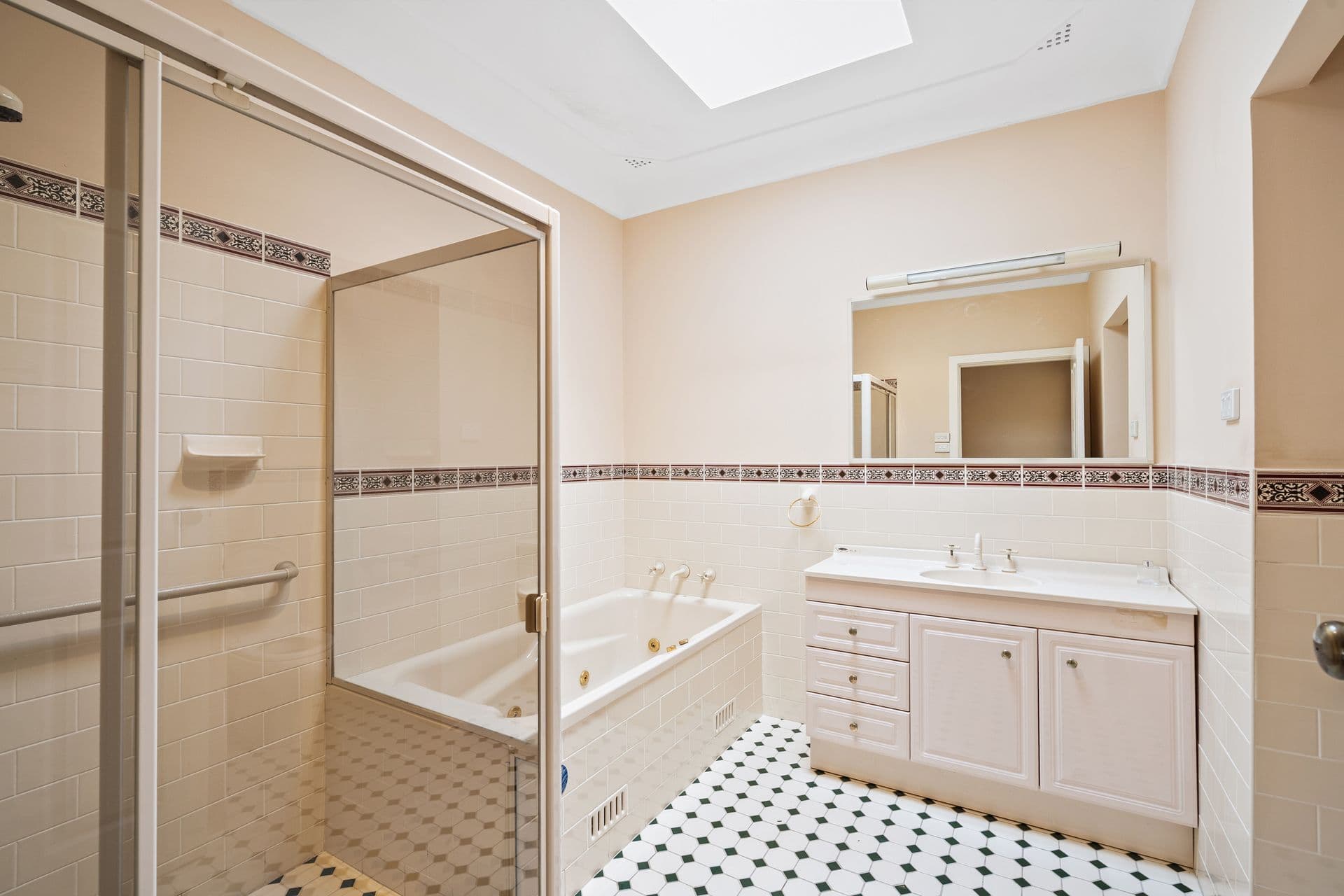 2/275 Ocean View Road Ettalong Beach, Ettalong Beach, NSW, 2257, Ettalong Beach - Thumbnail 8