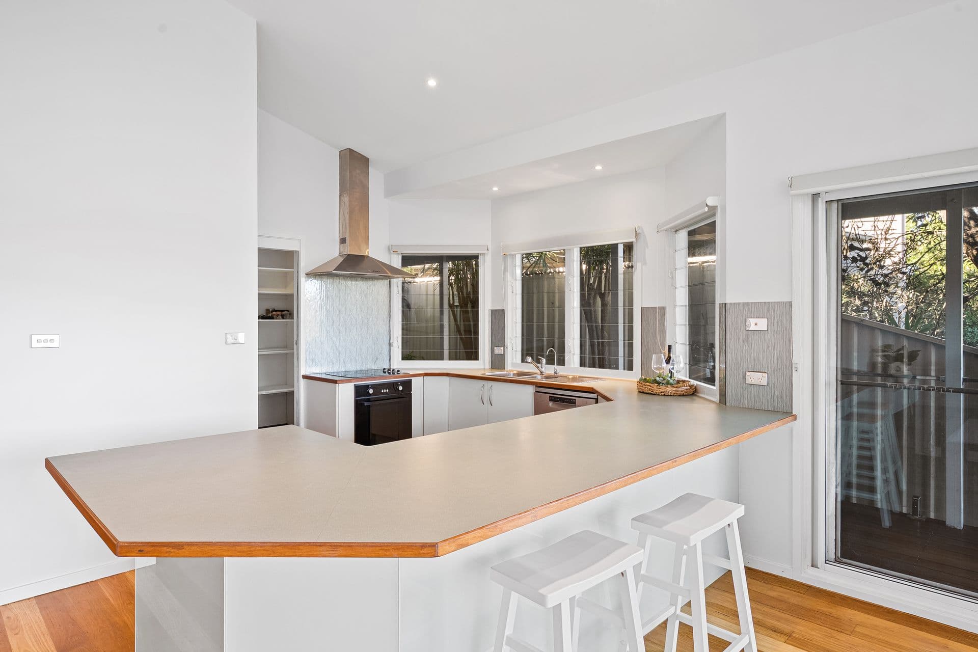 2/275 Ocean View Road Ettalong Beach, Ettalong Beach, NSW, 2257, Umina Beach - Thumbnail 6