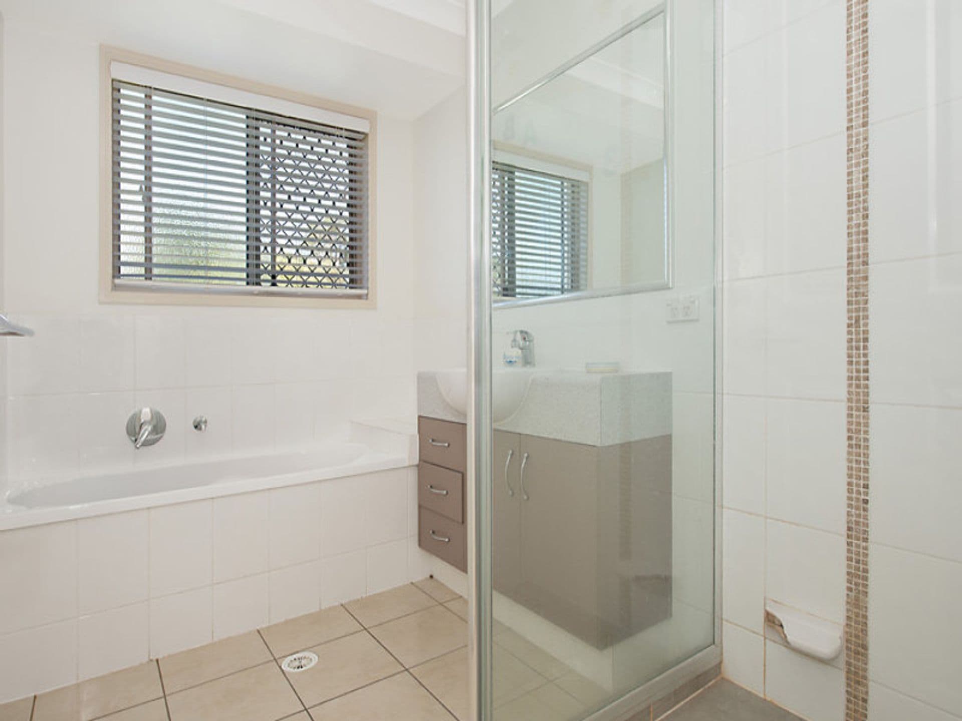 4 Dougherty Close, Narangba, QLD, 4504, Narangba - Thumbnail 6