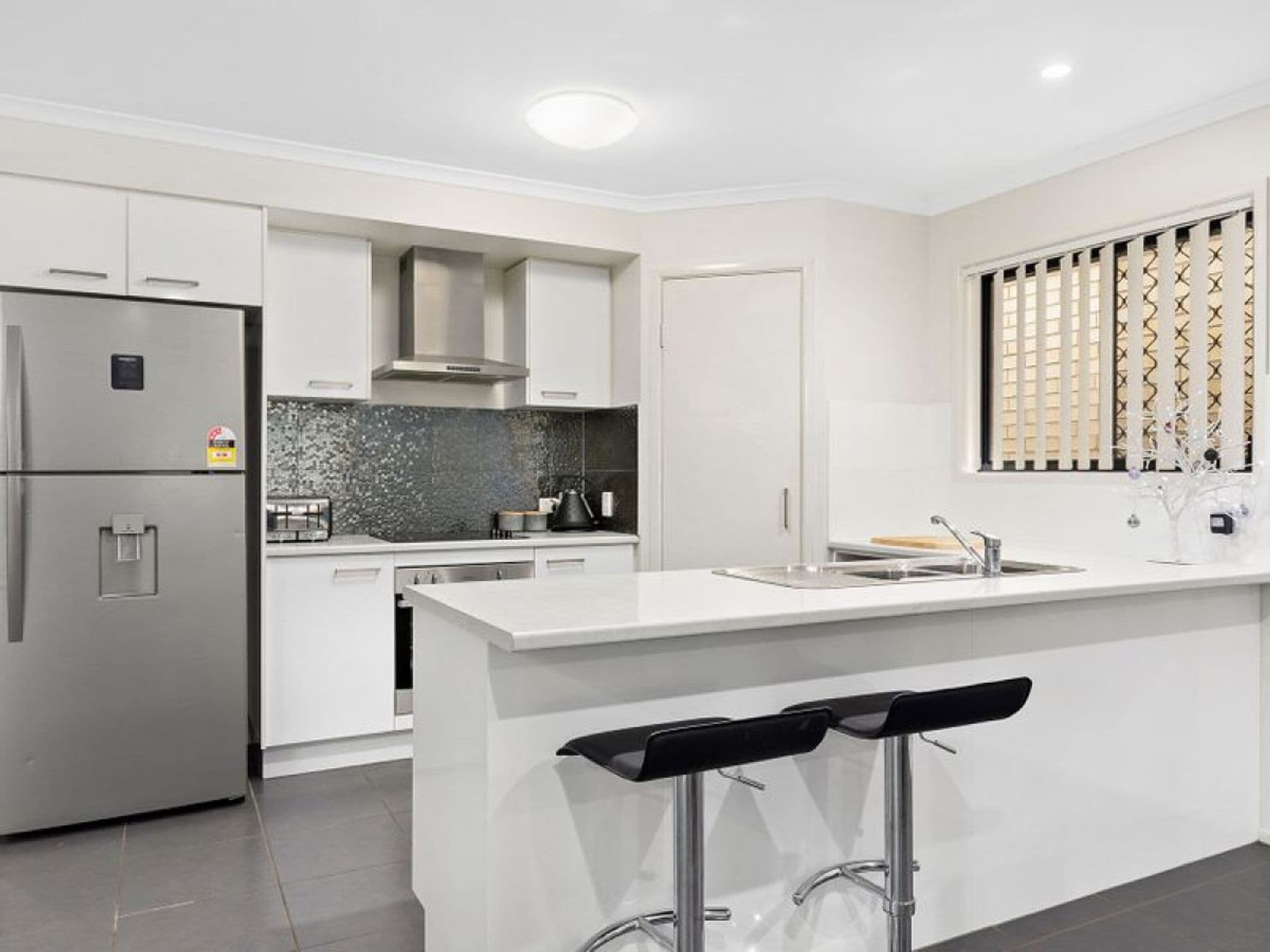 7/212 Young Road, Narangba, QLD, 4504, Burpengary - Thumbnail 2