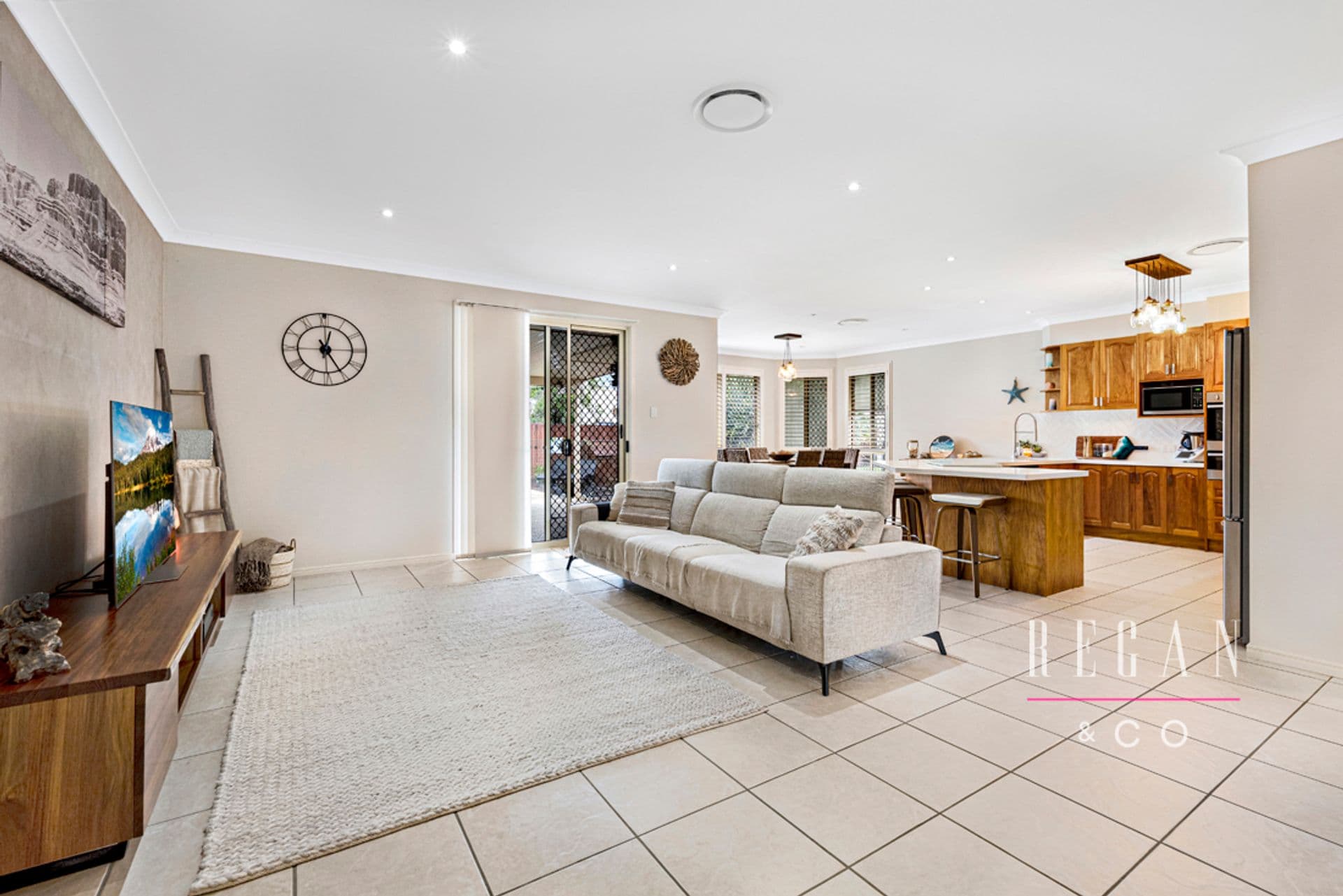 3 Glasstail Crescent, Narangba, QLD, 4504, Narangba - Thumbnail 2