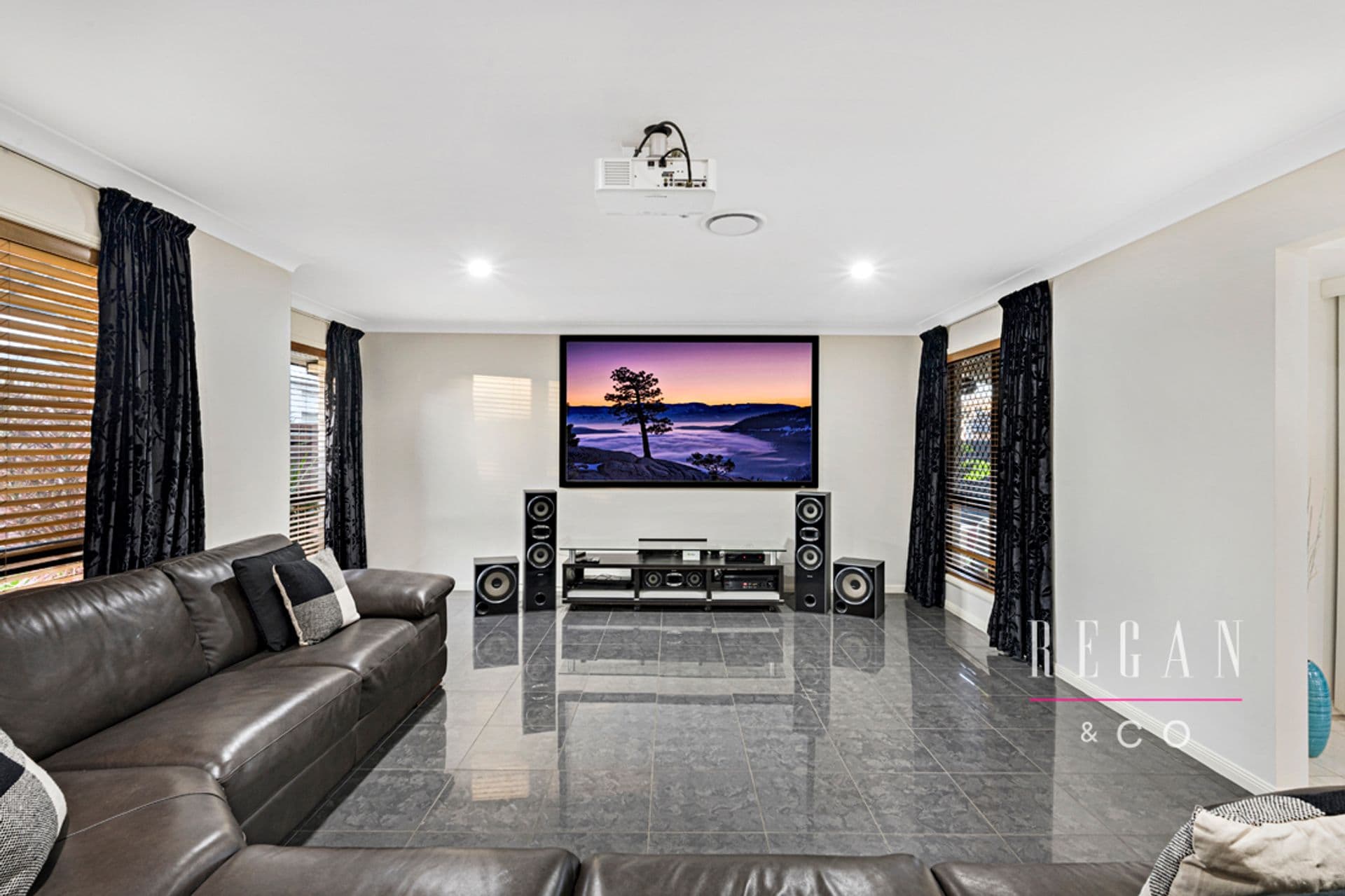 4 Picton Crescent, Narangba, QLD, 4504, Narangba - Thumbnail 4