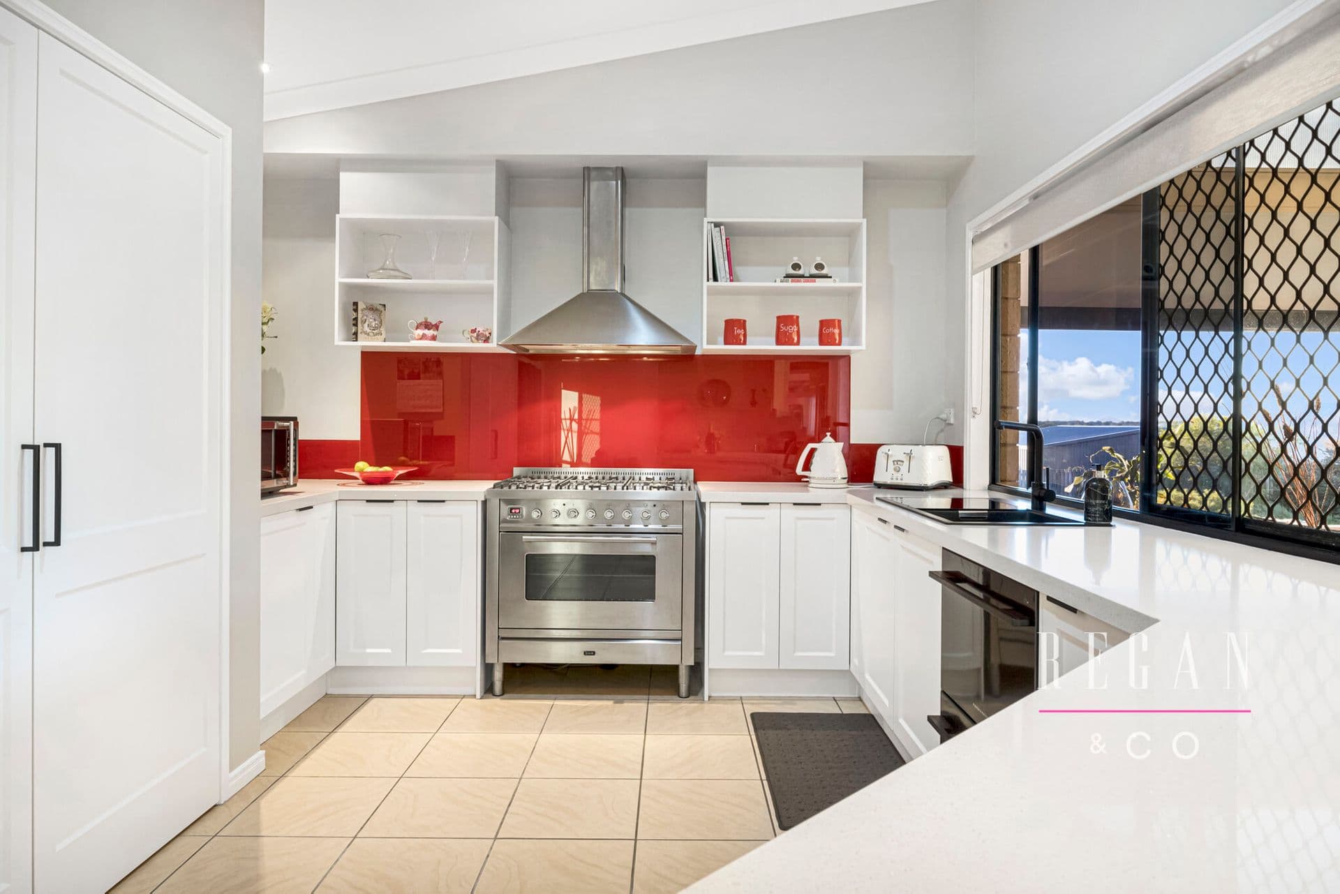 14 Barrine Place, Narangba, QLD, 4504, Narangba - Thumbnail 5