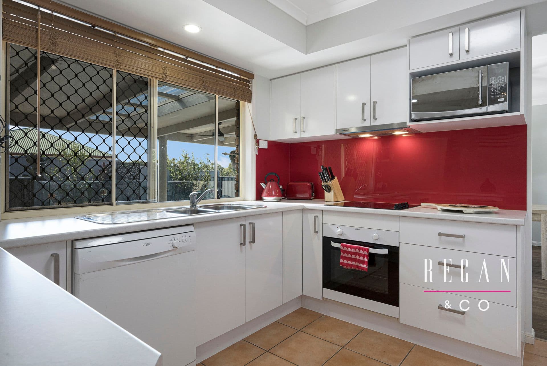 7/212 Young Road, Narangba, QLD, 4504, Sandstone Point - Thumbnail 4