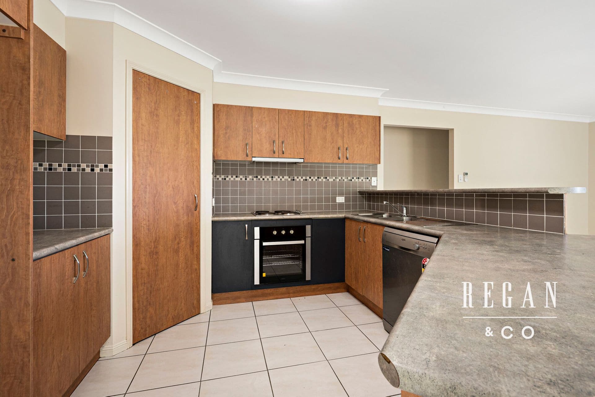 7/212 Young Road, Narangba, QLD, 4504, Narangba - Thumbnail 3
