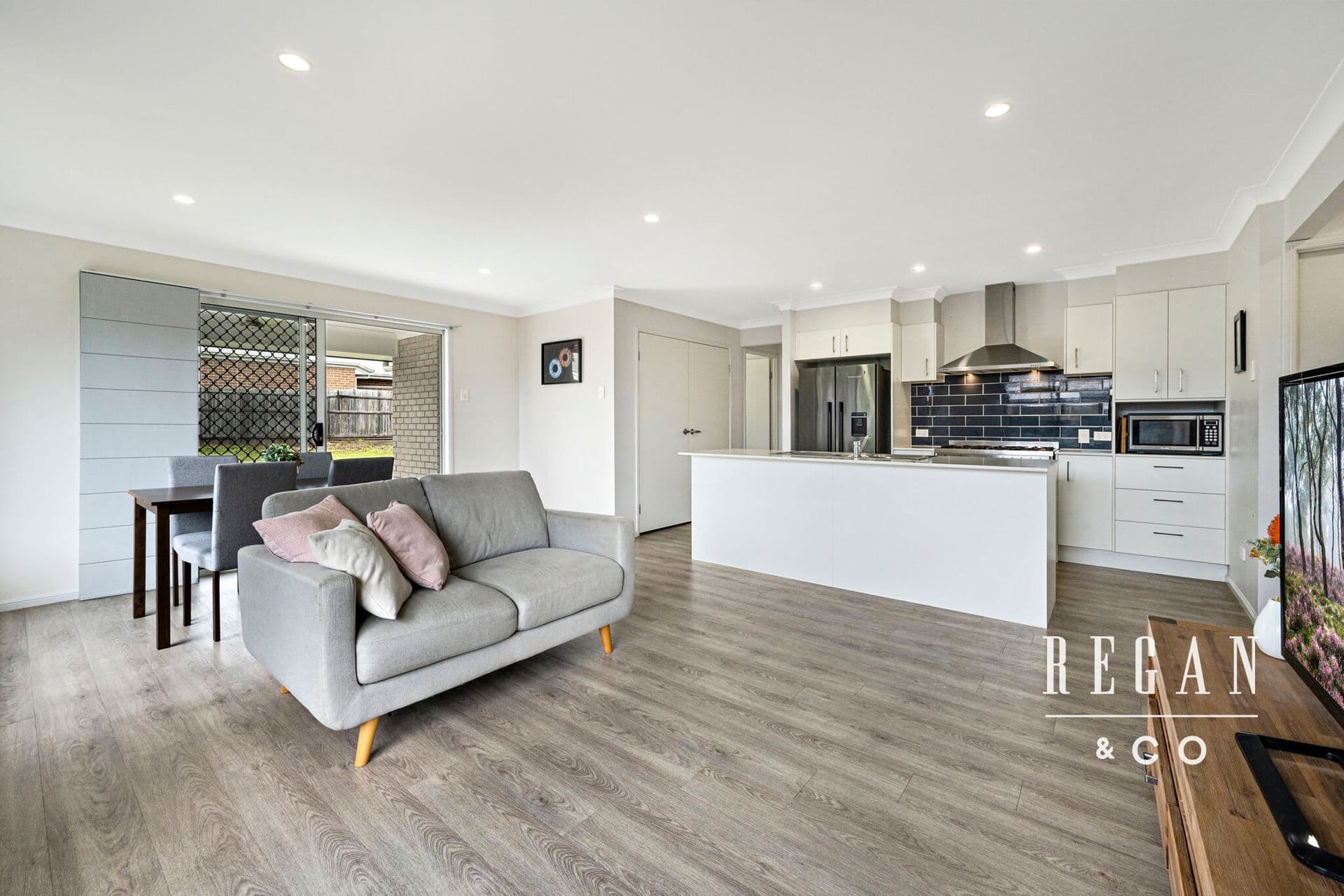 7/212 Young Road, Narangba, QLD, 4504, Narangba - Thumbnail 2