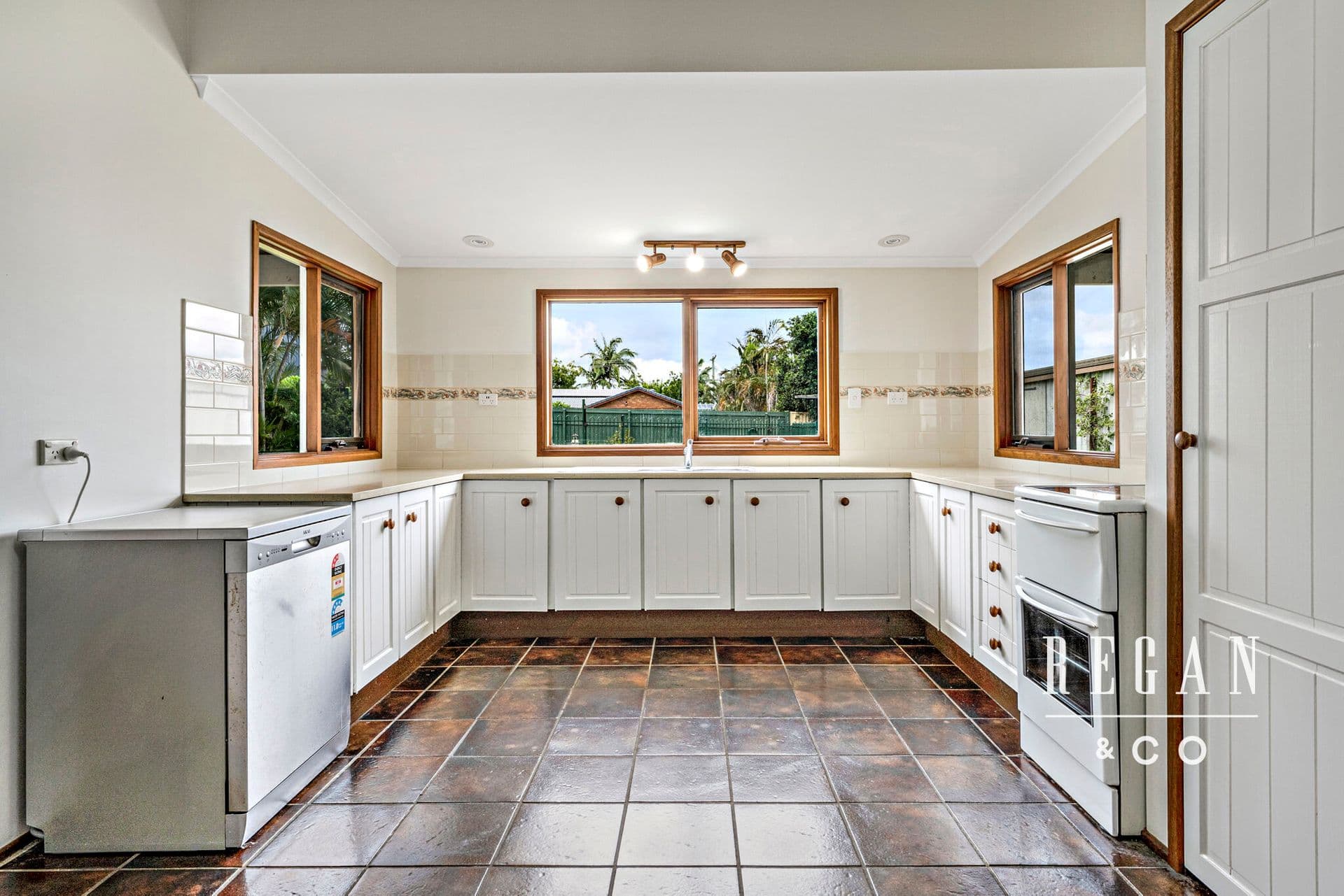 7/212 Young Road, Narangba, QLD, 4504, Burpengary - Thumbnail 3