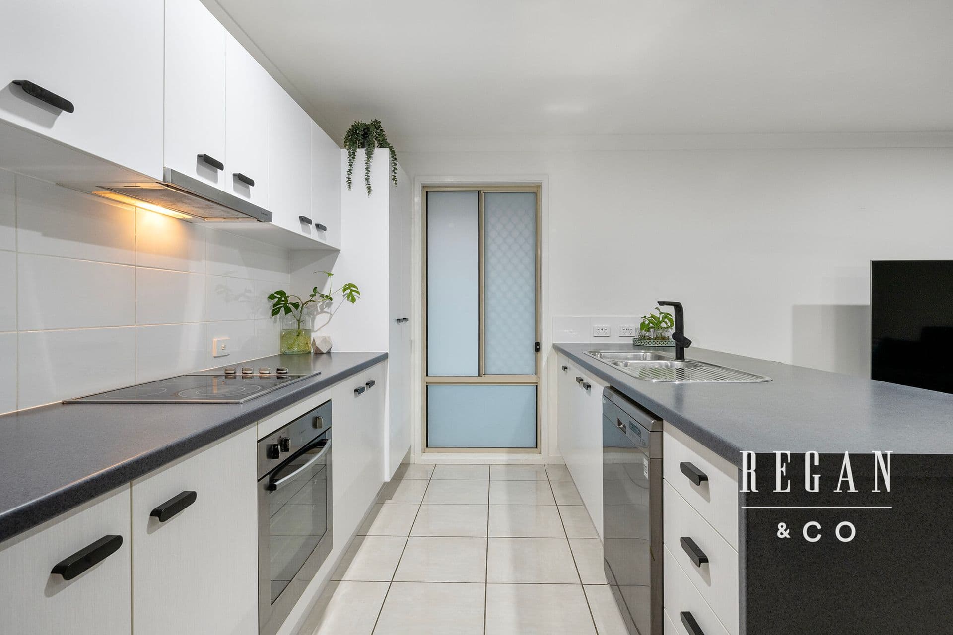 7/212 Young Road, Narangba, QLD, 4504, Beachmere - Thumbnail 5
