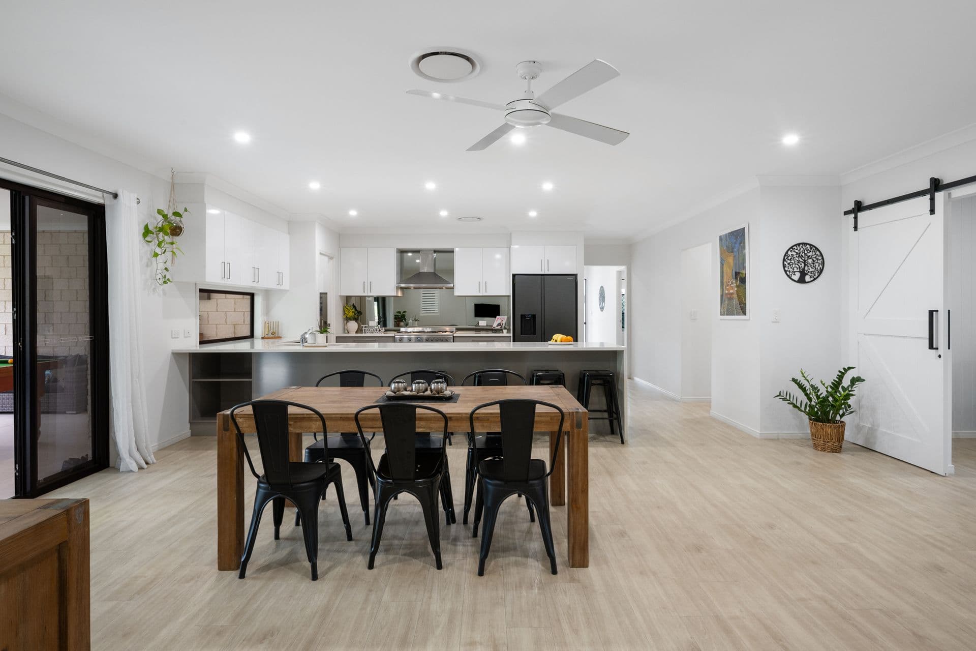 447 Oakey Flat Road, Morayfield, QLD, 4506, Morayfield - Thumbnail 6