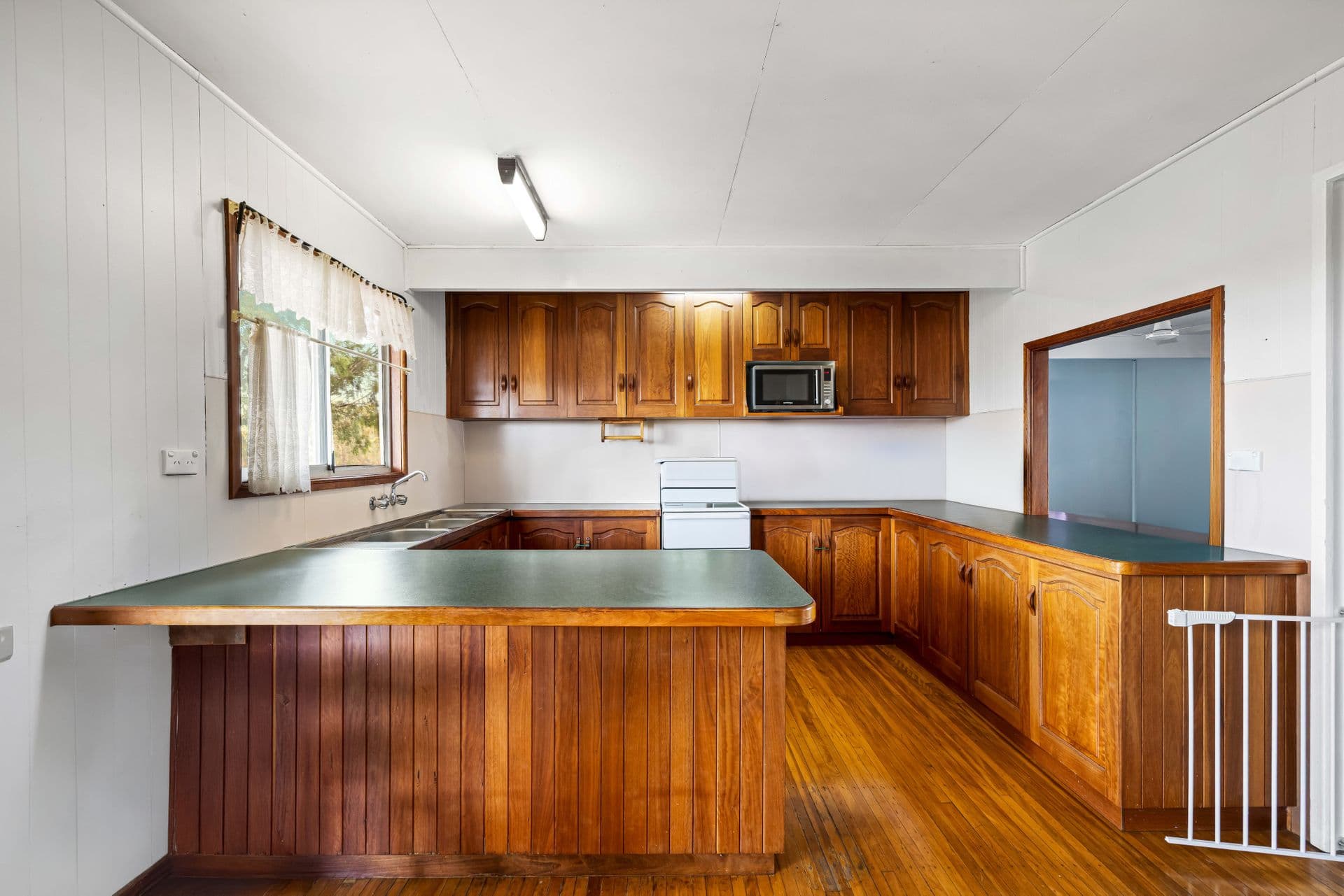 25 James Street, Dalby, QLD, 4405, Dalby - Thumbnail 2