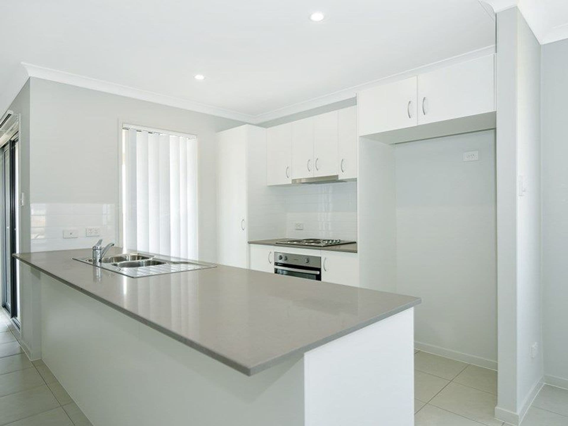 17 Karto Street, Cambooya, QLD, 4358, Cambooya - Thumbnail 2