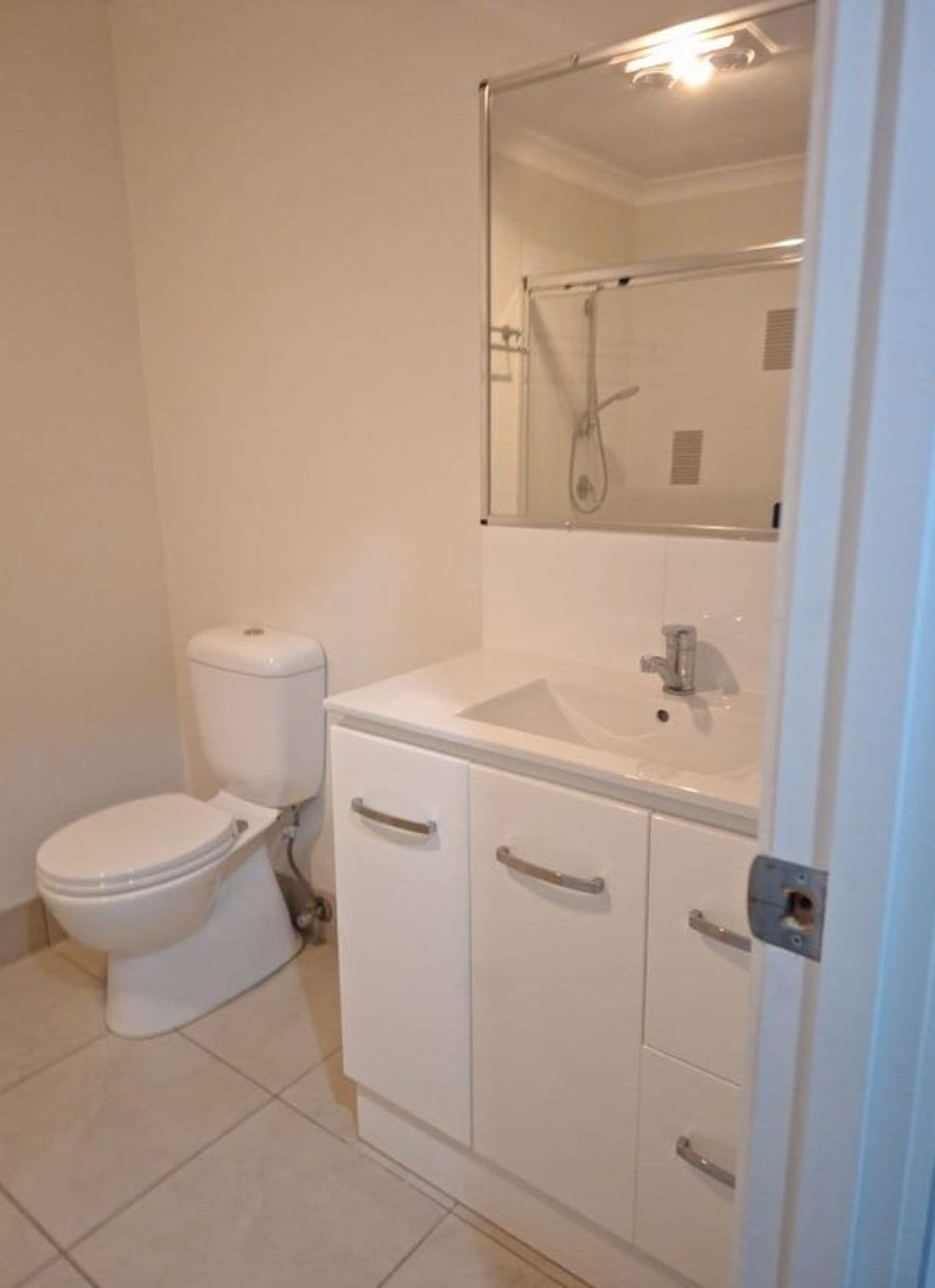 4/37-39 Daisy Street, Miles, QLD, 4415, Miles - Thumbnail 3