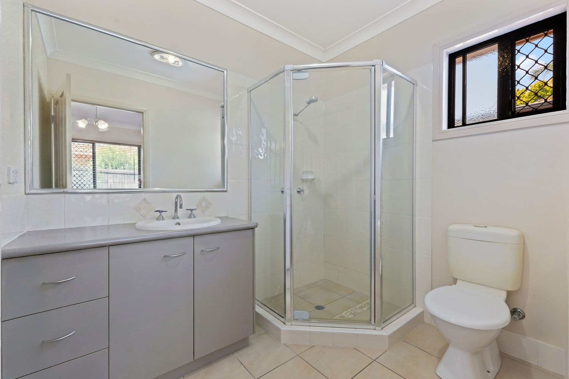 2/349 West Street, Harristown, QLD, 4350, Harristown - Thumbnail 7