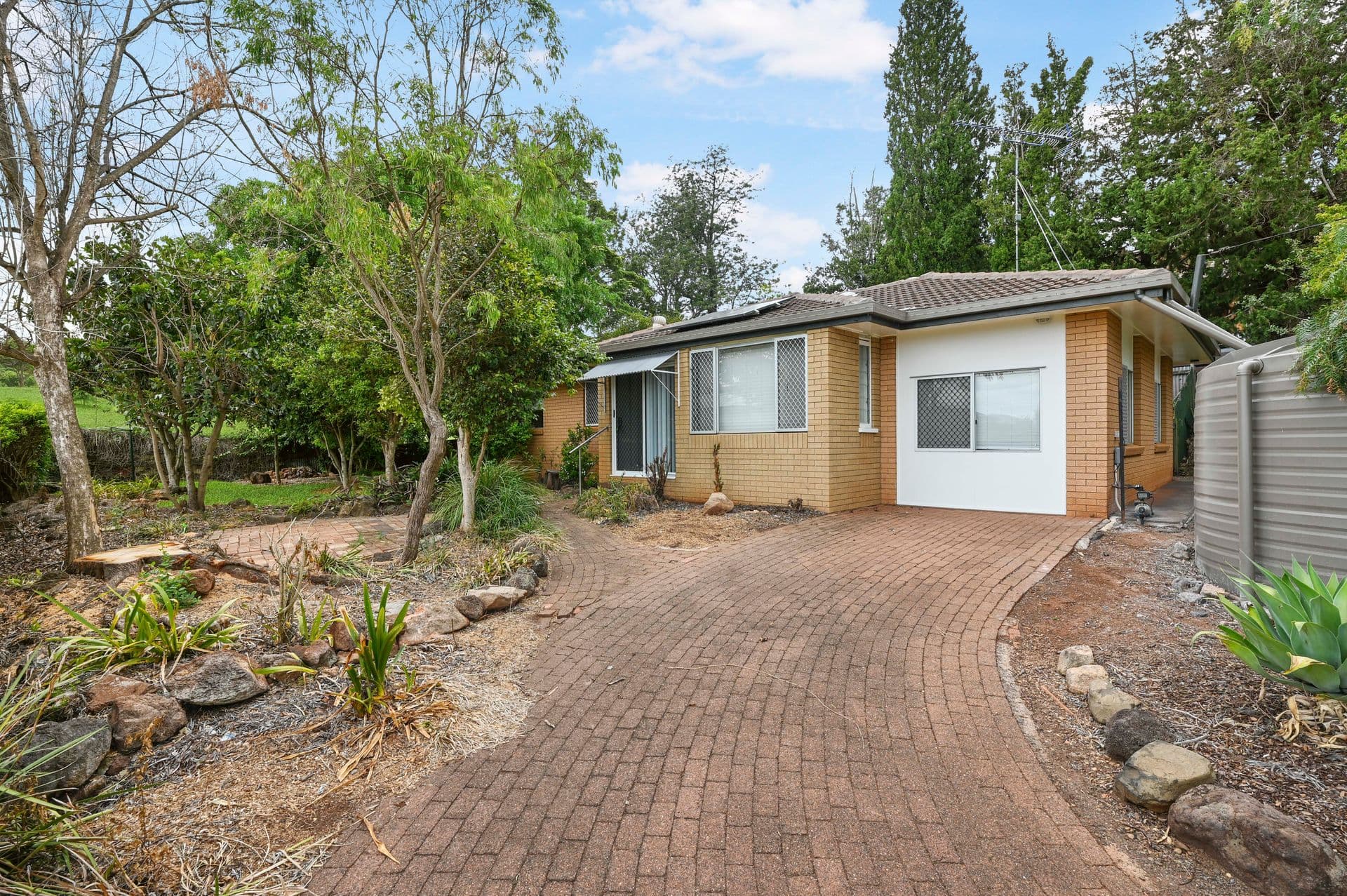 16 Clifford St, Toowoomba, QLD, 4350, Harlaxton - Thumbnail 2