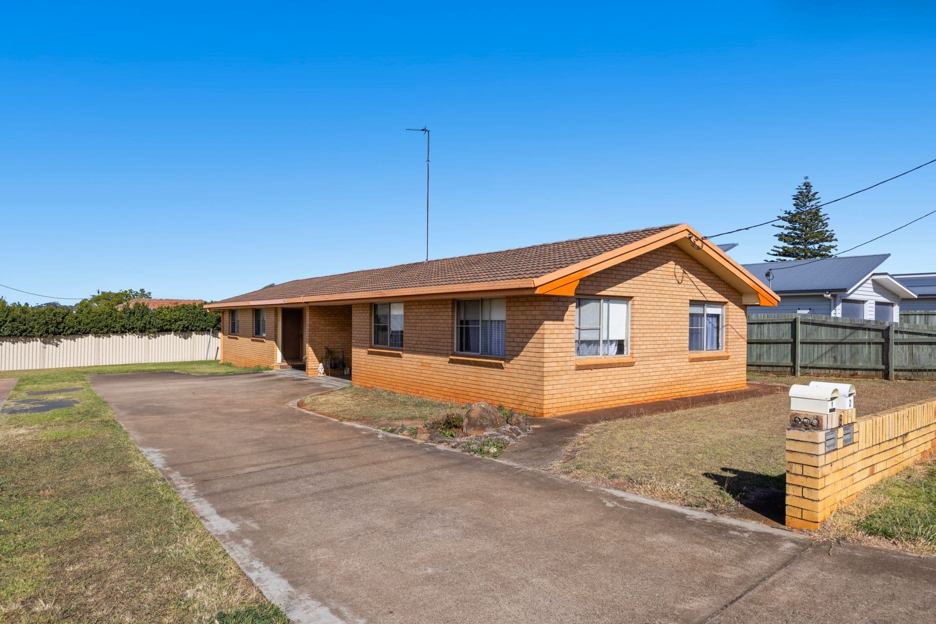 6-8 Fitzpatrick Street, Wilsonton, QLD, 4350, Wilsonton - Thumbnail 3