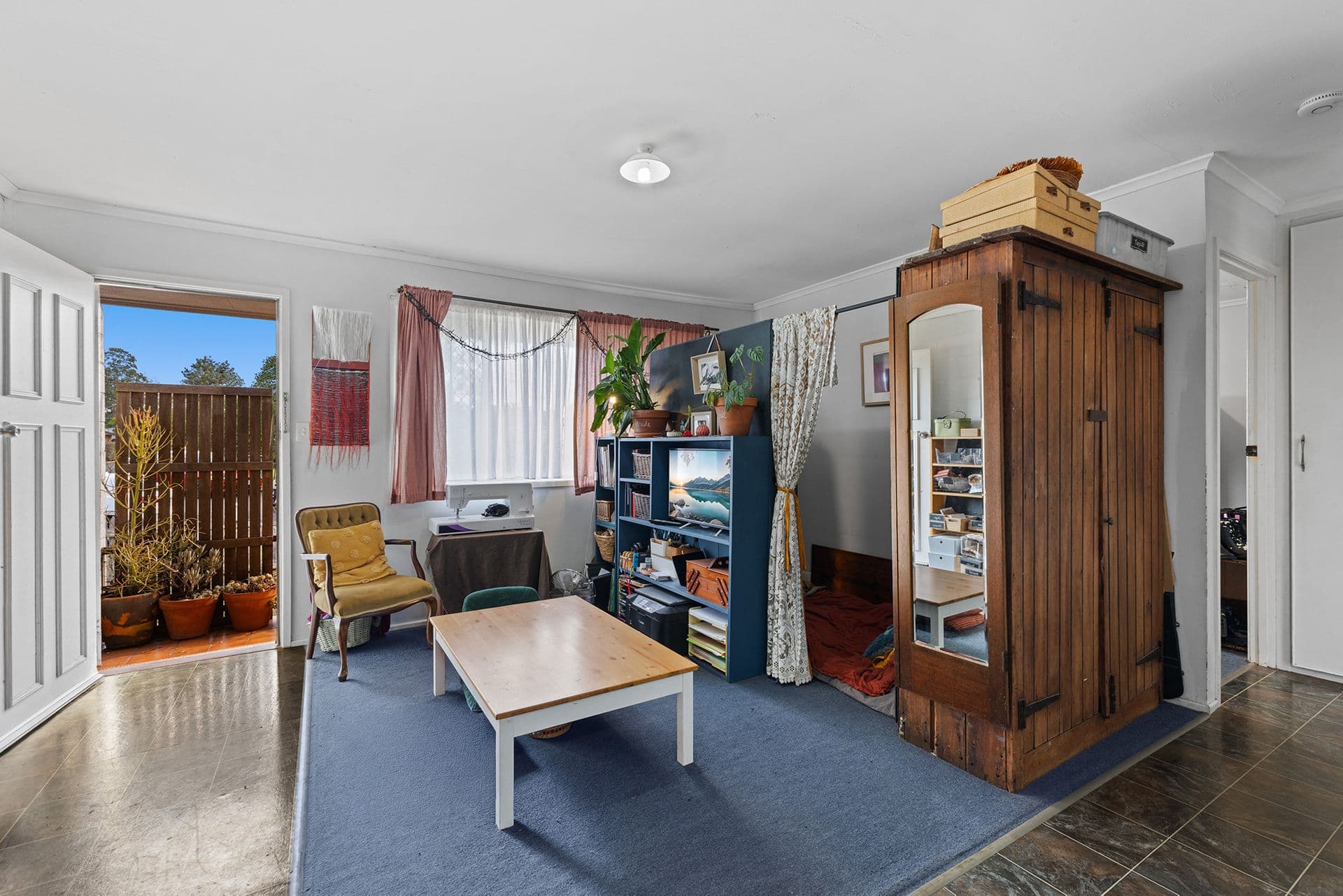 10 Whitefriars Street, Rockville, QLD, 4350, Rockville - Thumbnail 7
