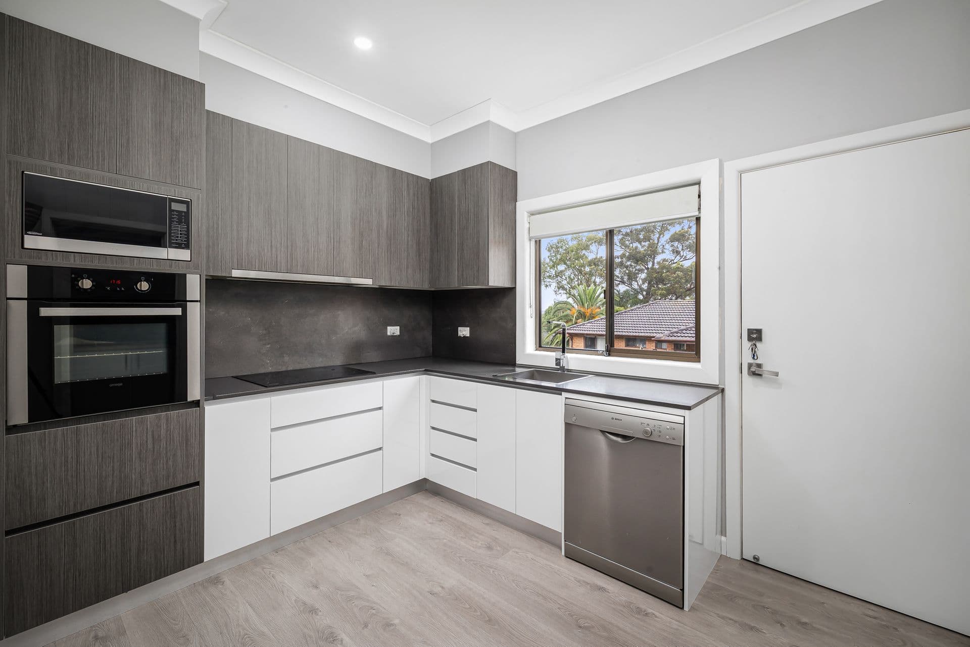 2/1 Maitland Place, Norwest, NSW, 2153, Riverstone - Thumbnail 5
