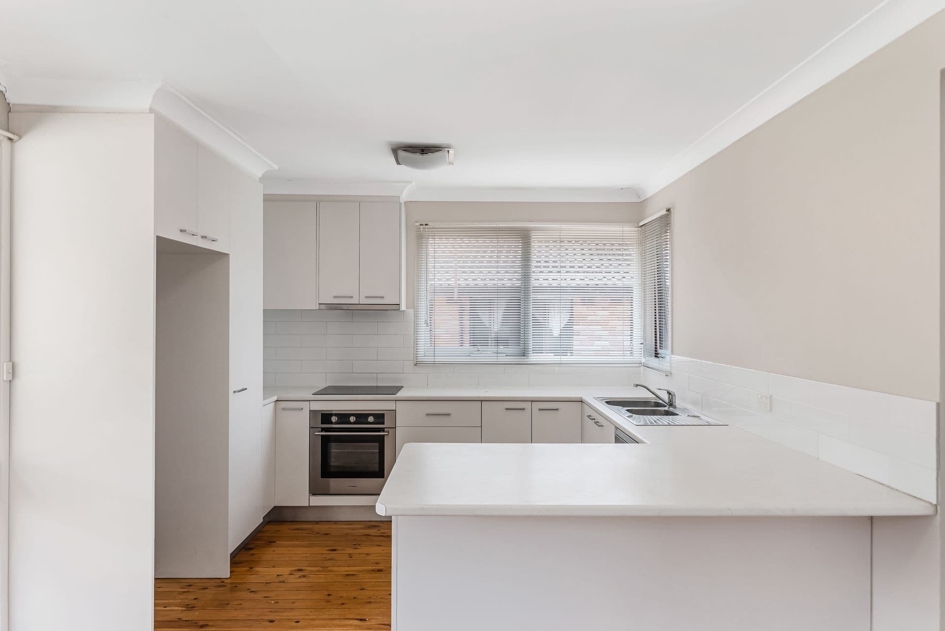 2/1 Maitland Place, Norwest, NSW, 2153, Schofields - Thumbnail 2