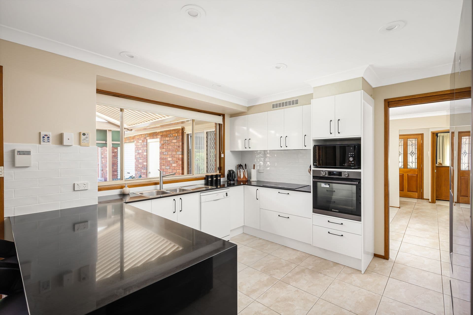 2/1 Maitland Place, Norwest, NSW, 2153, Glenwood - Thumbnail 6