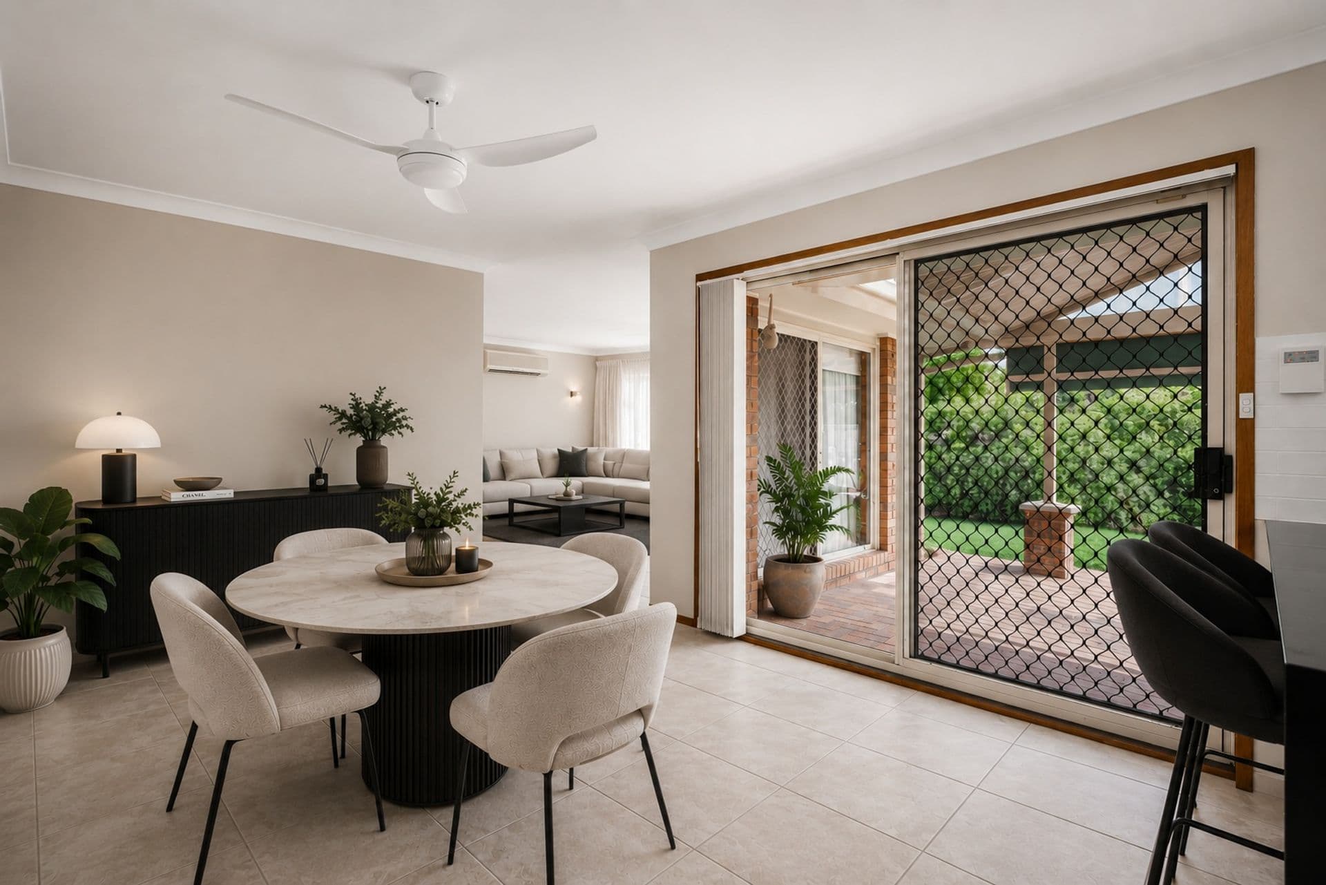 2/1 Maitland Place, Norwest, NSW, 2153, Glenwood - Thumbnail 2