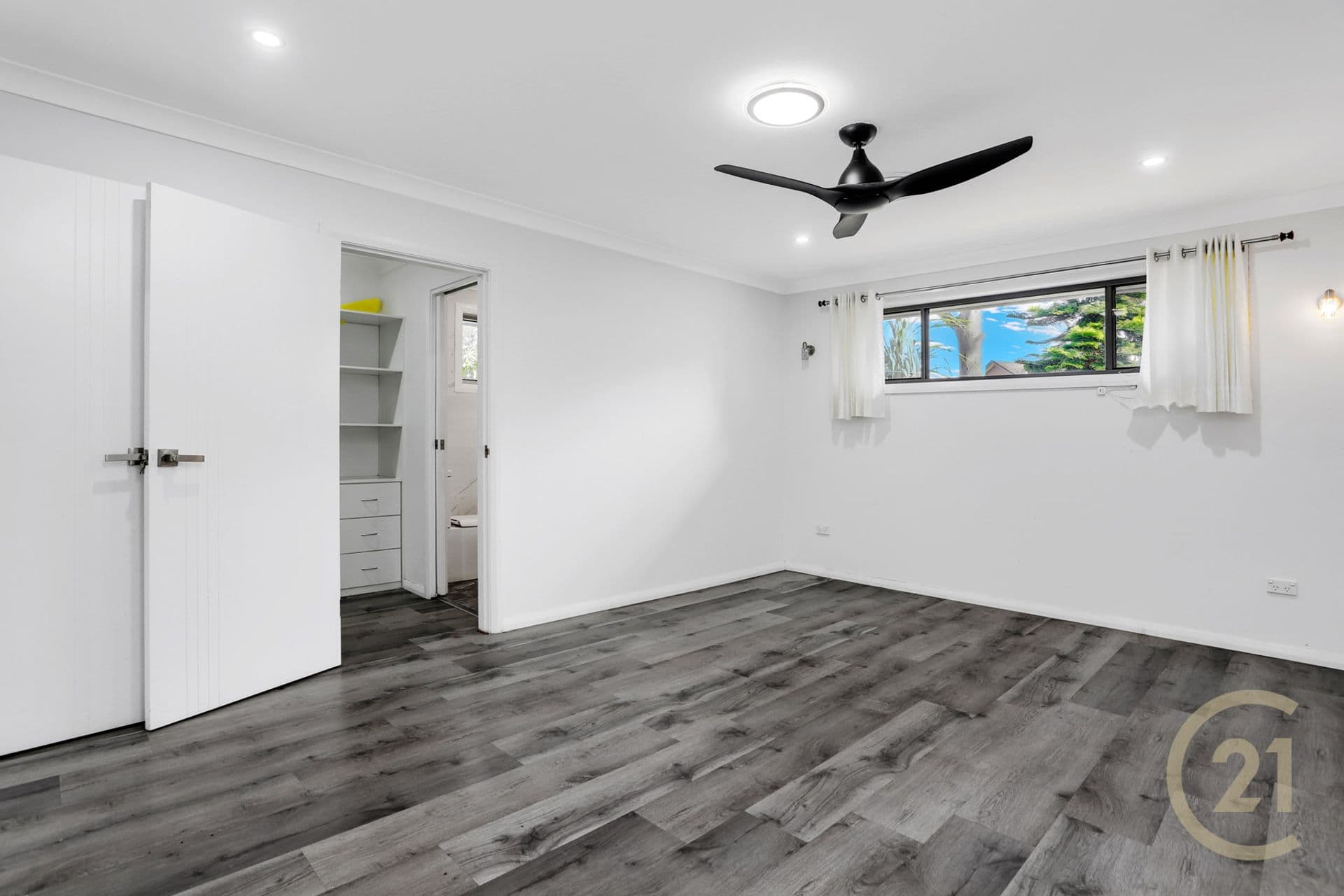 2/1 Maitland Place, Norwest, NSW, 2153, Parramatta - Thumbnail 5