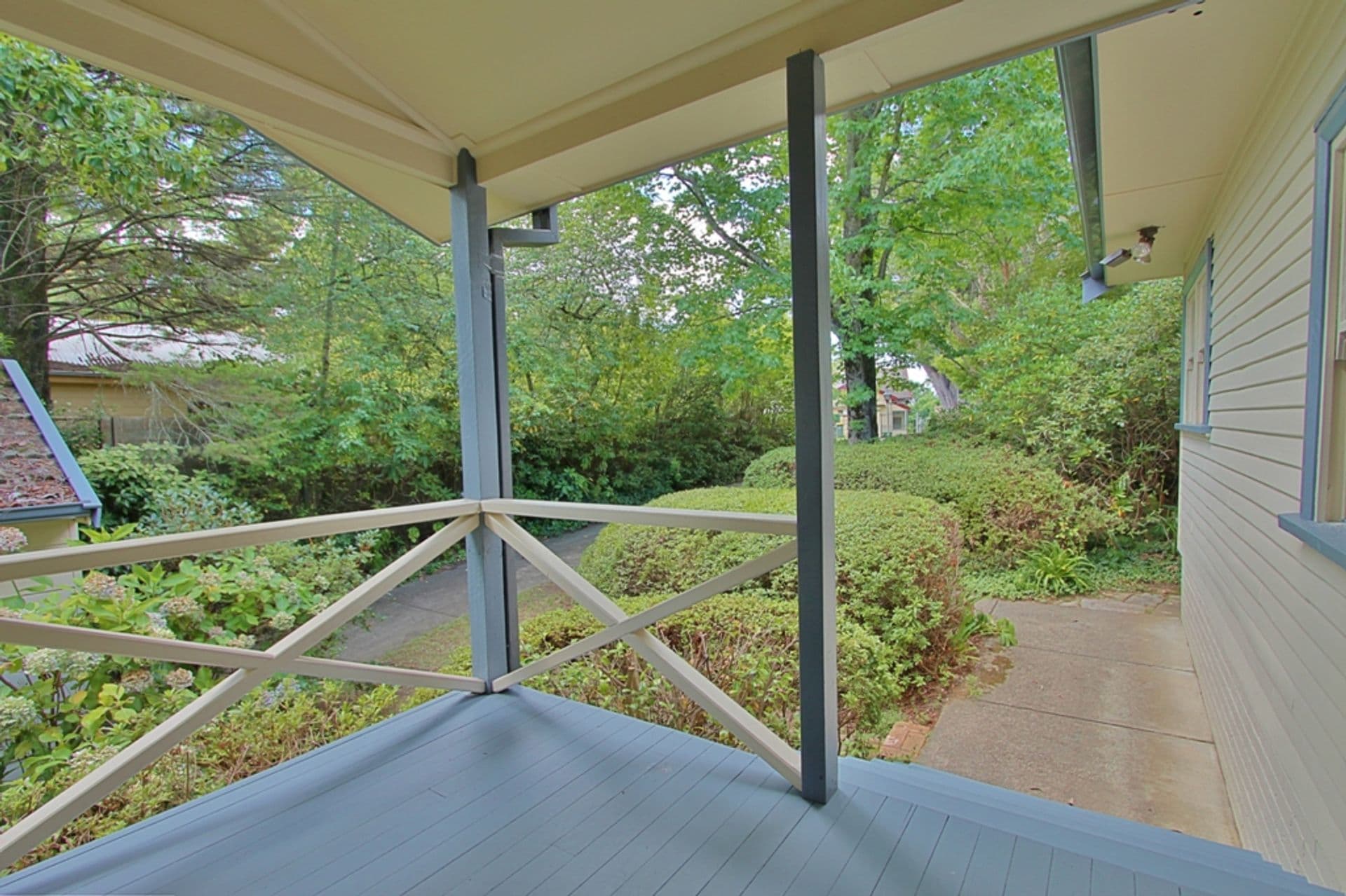 68 Blaxland Road, Wentworth Falls, NSW, 2782, Wentworth Falls - Thumbnail 3