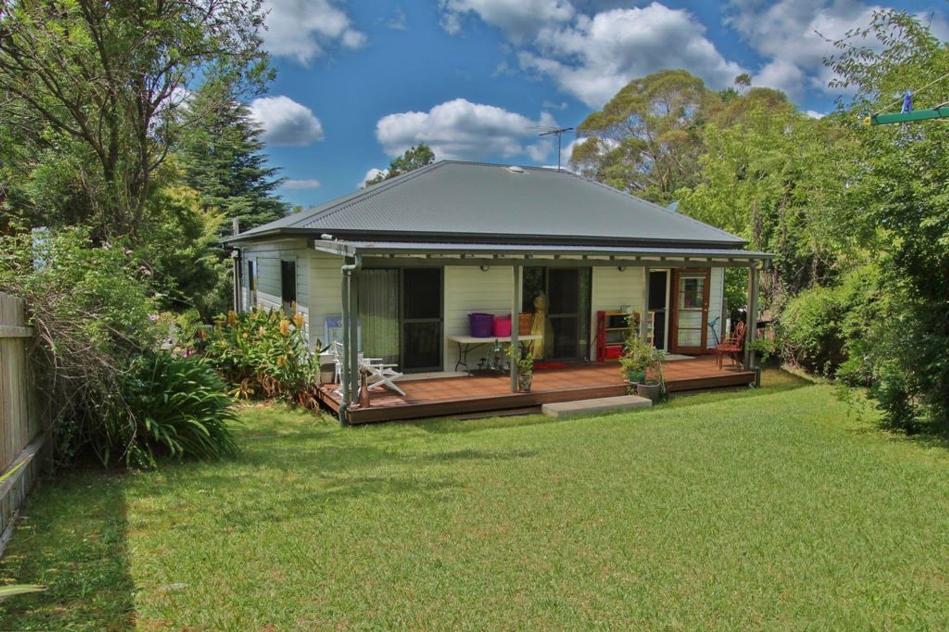 6 Ferguson Avenue, Hazelbrook, NSW, 2779, Hazelbrook - Thumbnail 3